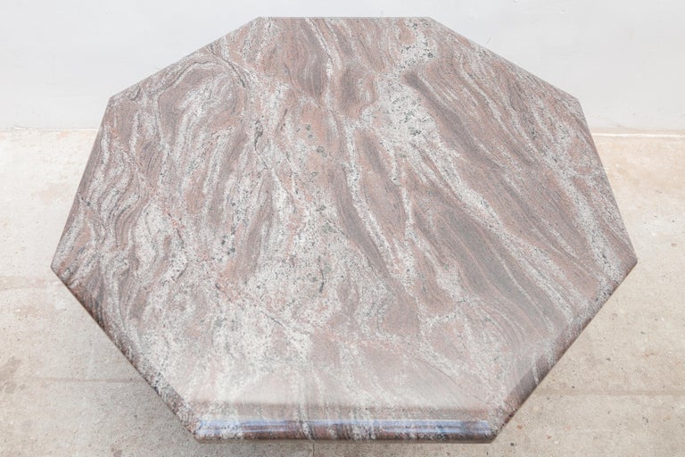 Hand-Crafted Midcentury 1970s Octagonal Pink and Grey Marble Italian Coffee Table For Sale