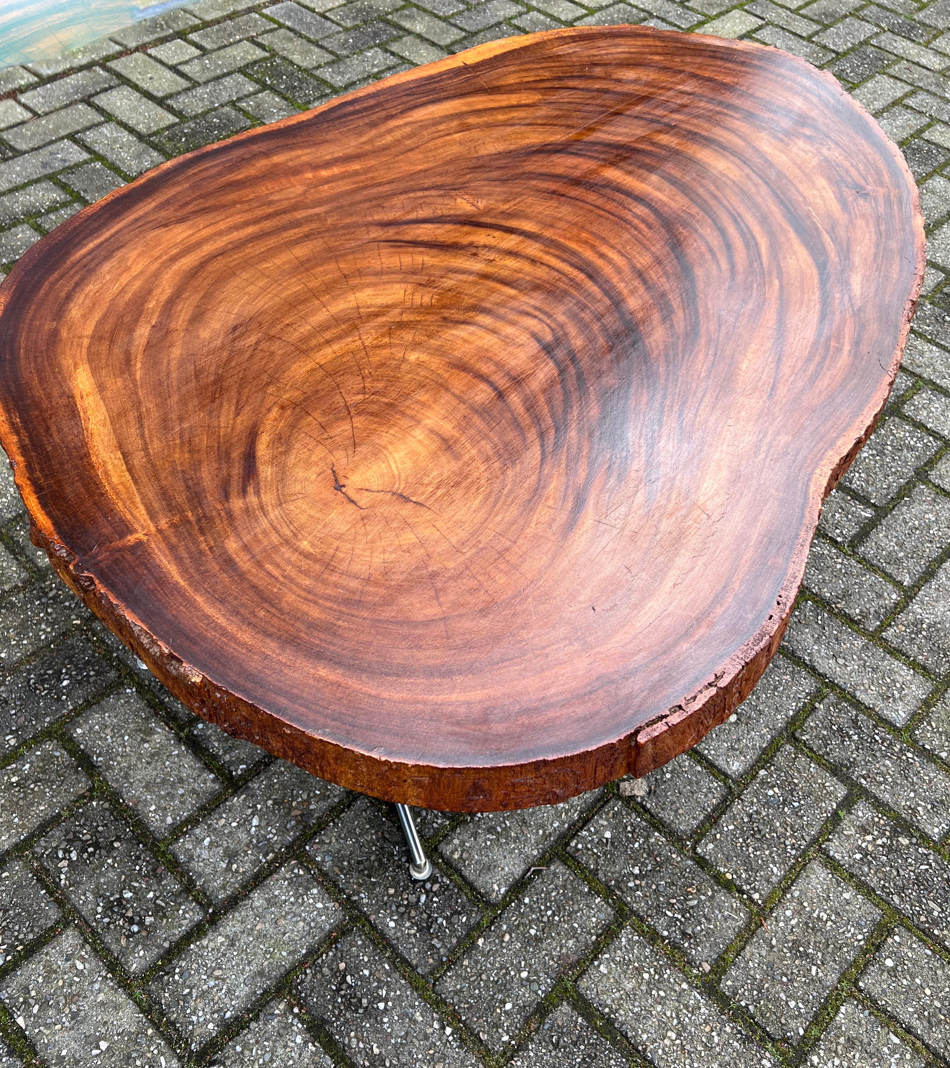 Midcentury, 1970s Organically Stylish Walnut Wooden Tree Slab Top Coffee Table For Sale 4