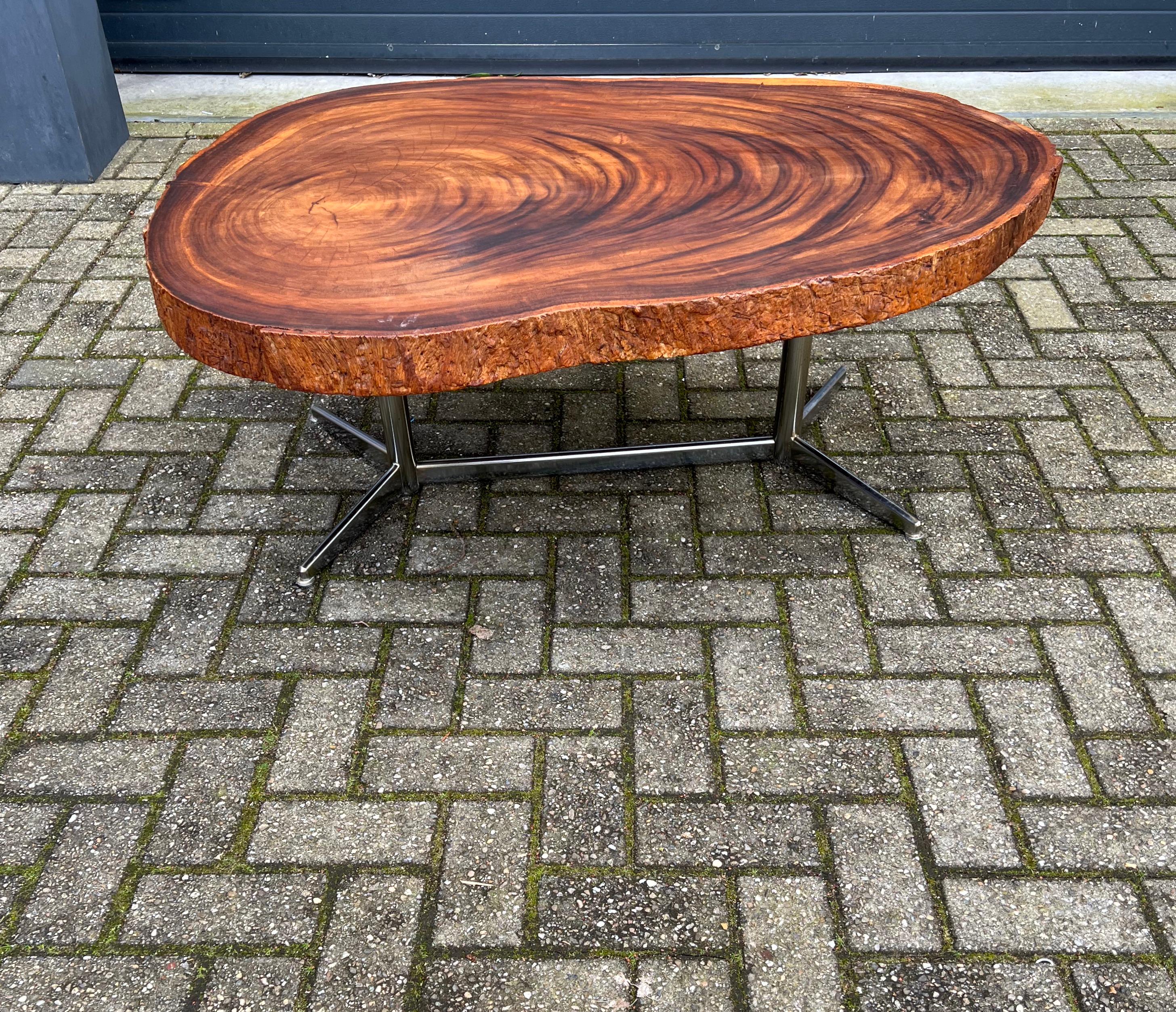 Midcentury, 1970s Organically Stylish Walnut Wooden Tree Slab Top Coffee Table For Sale 6