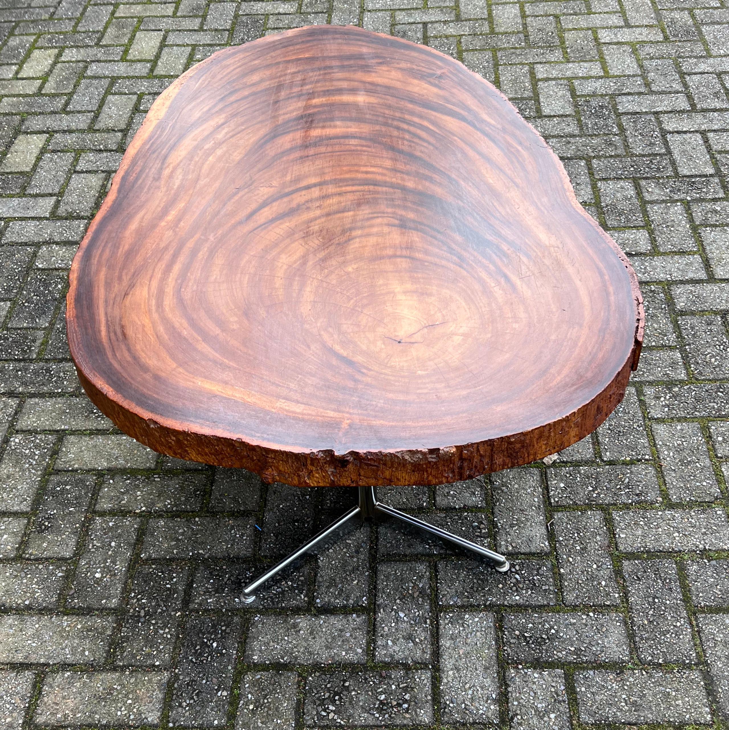 Midcentury, 1970s Organically Stylish Walnut Wooden Tree Slab Top Coffee Table For Sale 13