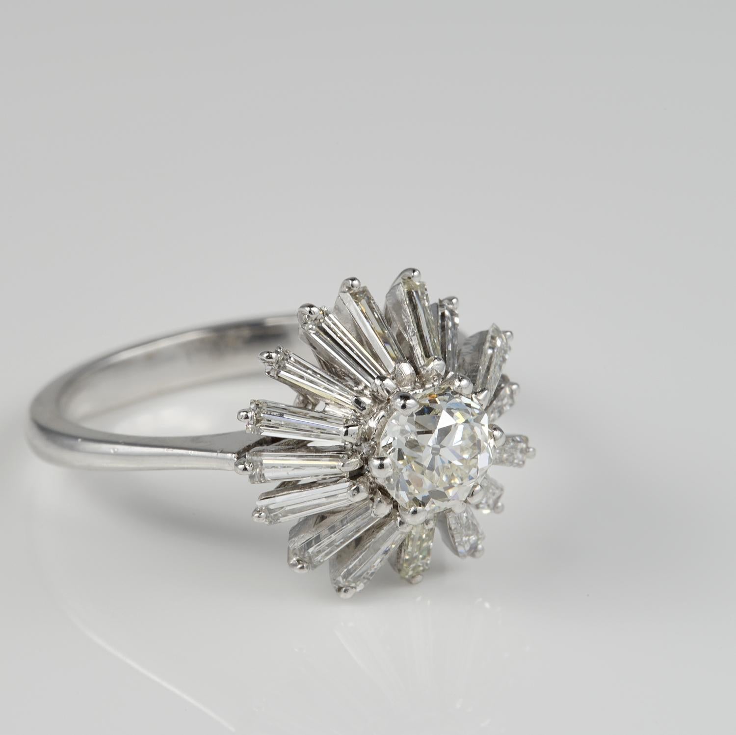 Contemporary Midcentury 2.10 Carat Diamond Cocktail Ring For Sale