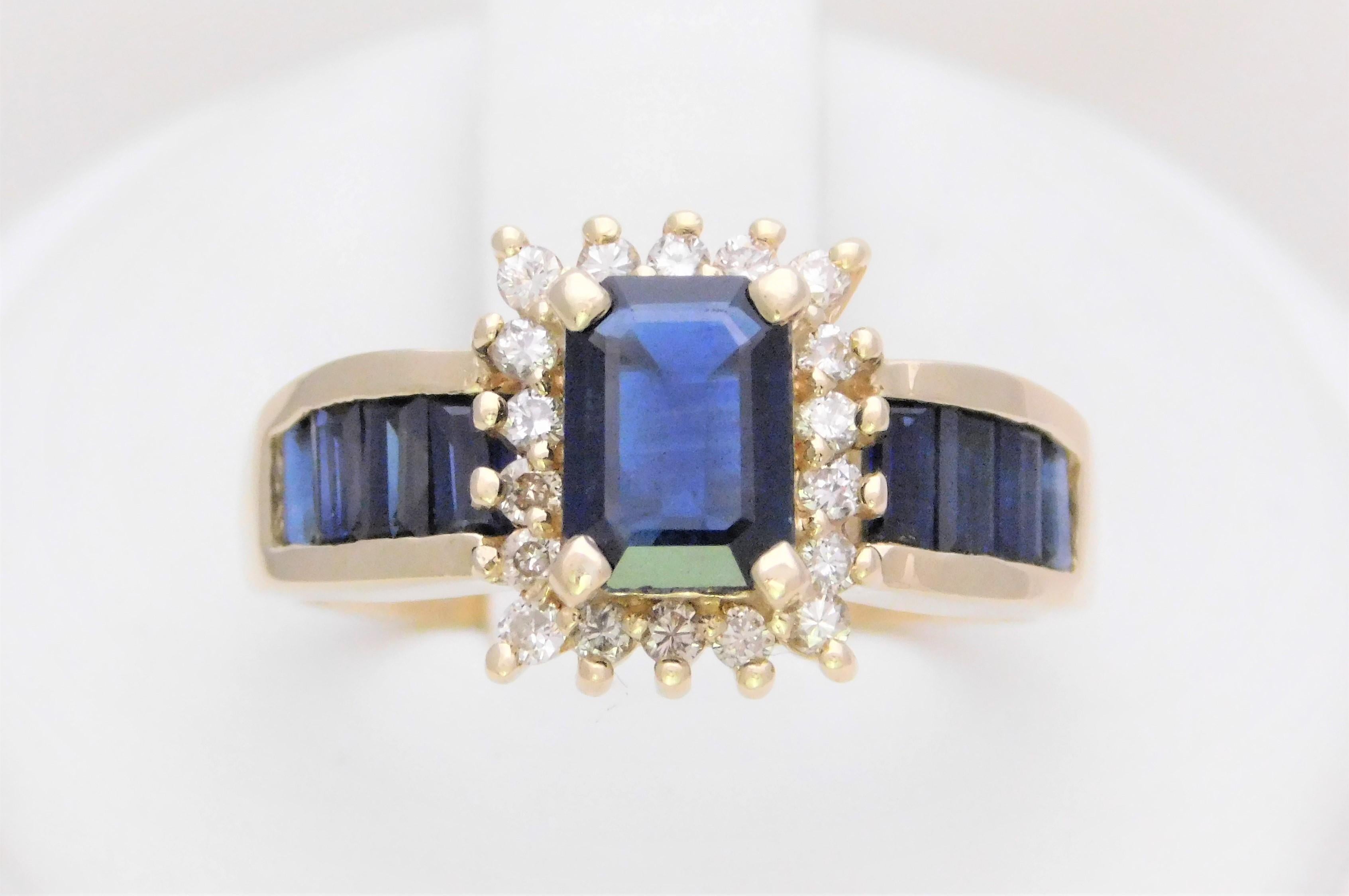 Midcentury 2.25 Carat Blue Sapphire and Diamond Cocktail Ring (Spätviktorianisch) im Angebot