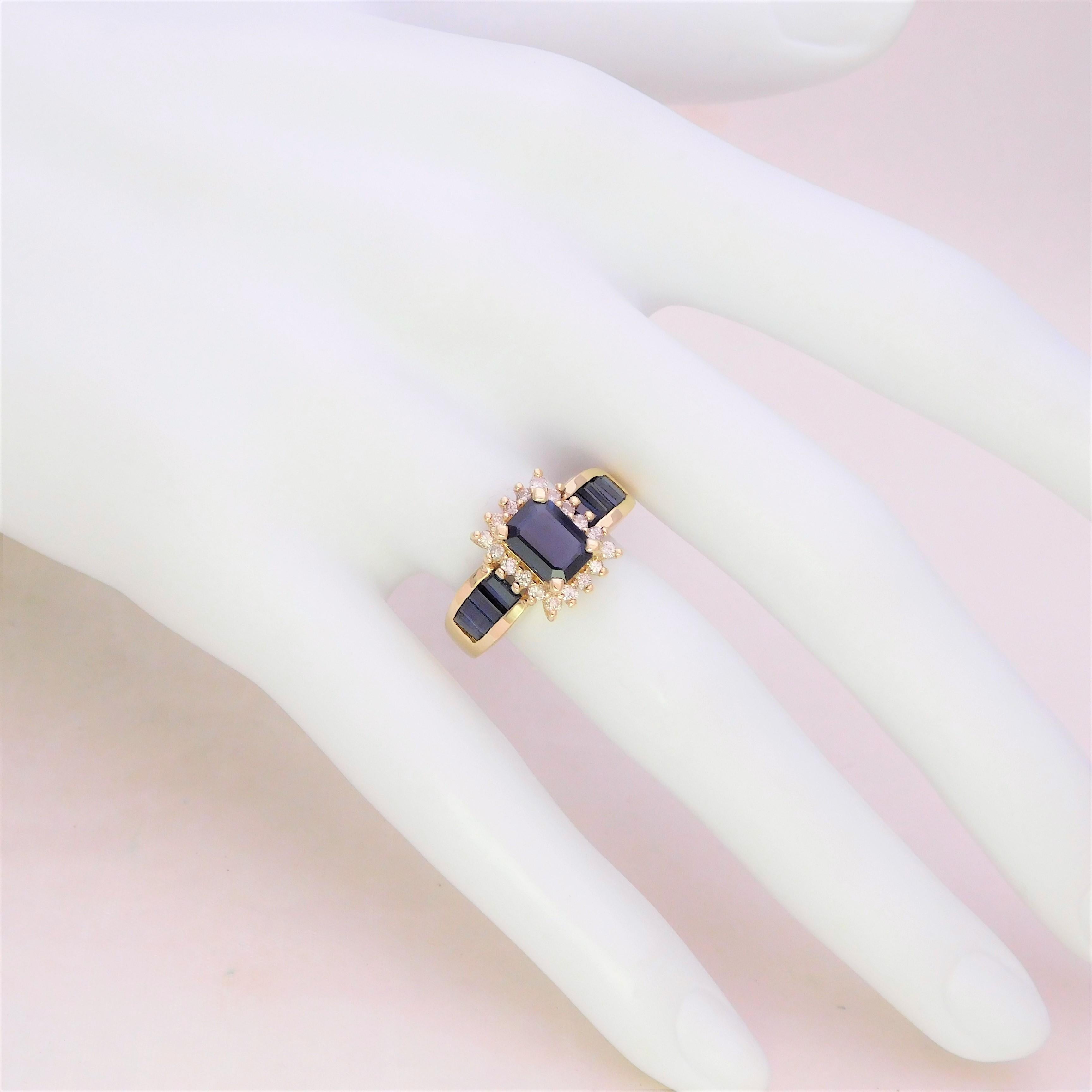 Midcentury 2.25 Carat Blue Sapphire and Diamond Cocktail Ring im Angebot 3