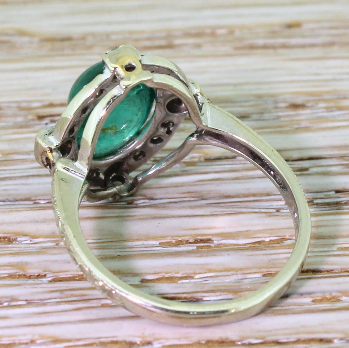 Women's or Men's Midcentury 2.70 Carat Cabochon Emerald and Diamond Cluster Ring For Sale