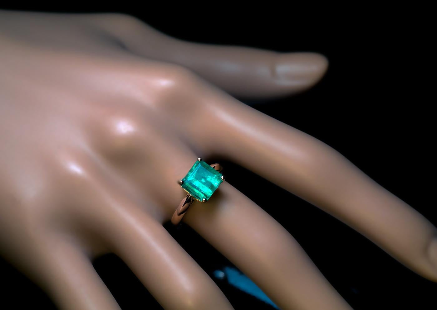 Retro Midcentury 2.76 Carat Emerald Rose Gold Engagement Ring