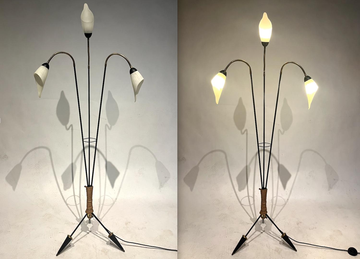 Midcentury 3-Arm Swan-Neck French Tripod Standard Floor Lamp Brass Glass Steel For Sale 5