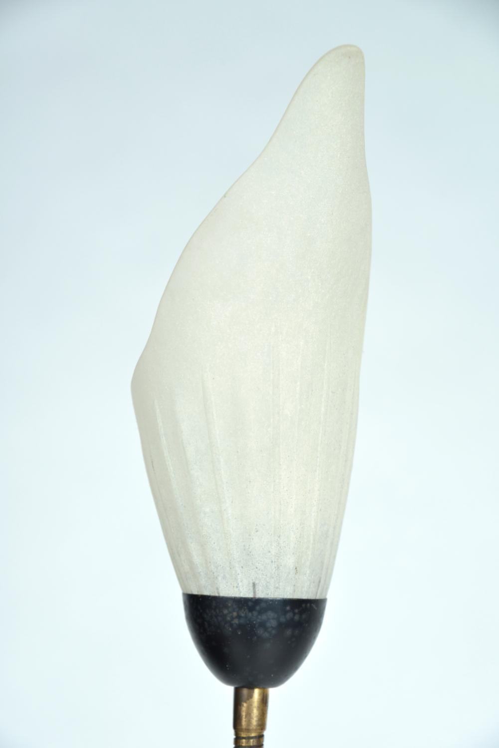 Midcentury 3-Arm Swan-Neck French Tripod Standard Floor Lamp Brass Glass Steel For Sale 14