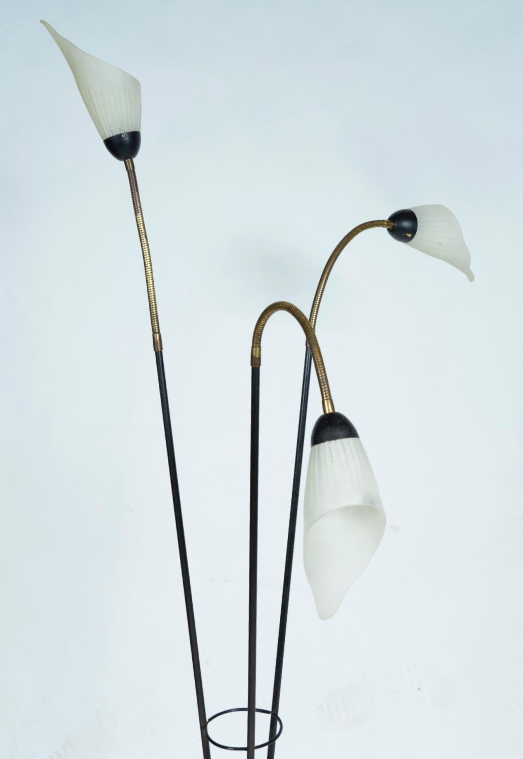 Midcentury 3-Arm Swan-Neck French Tripod Standard Floor Lamp Brass Glass Steel For Sale 15