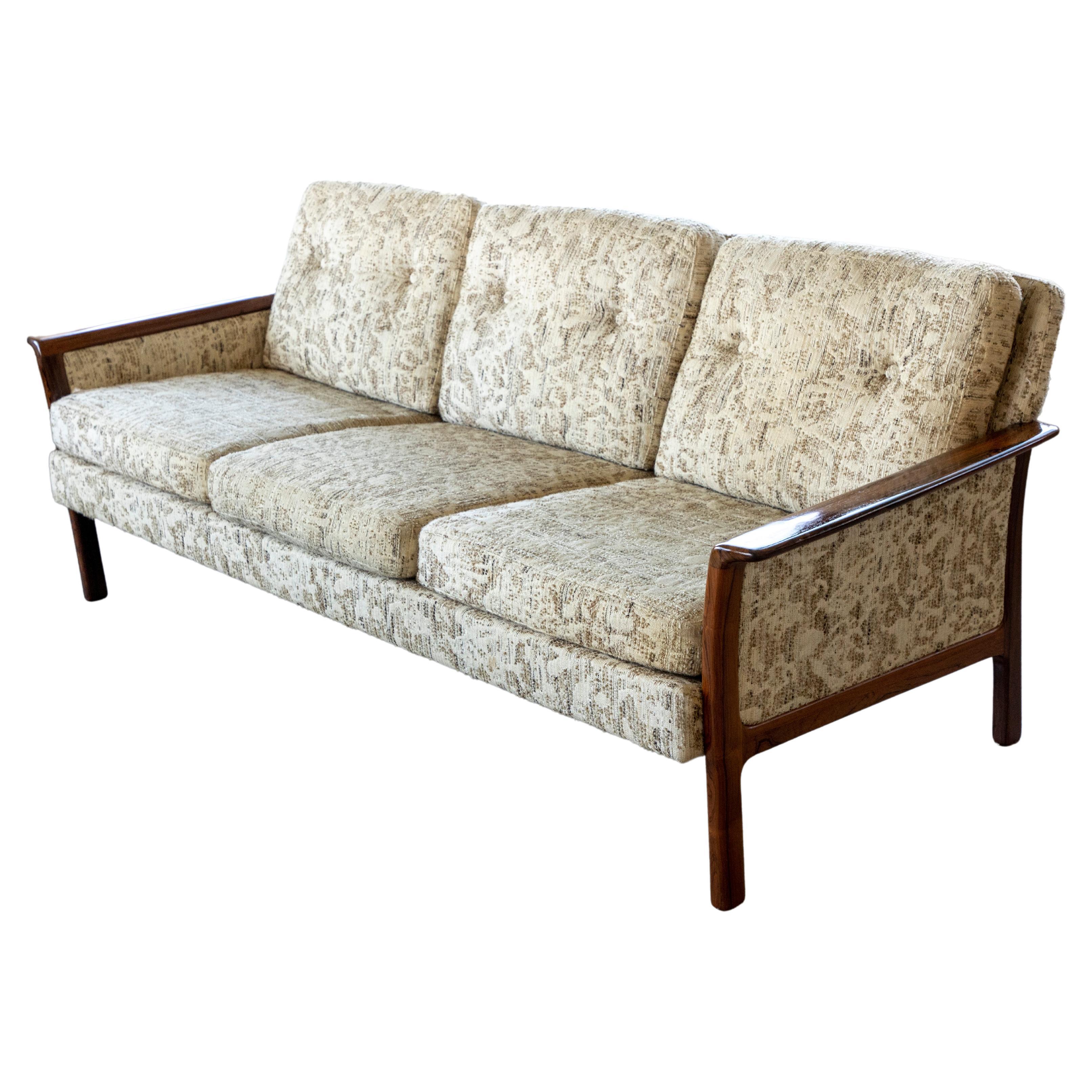 ru frisk suge Midcentury 3-Seat Sofa by Hans Olsen for Vatne with Rosewood Armrests and  Legs For Sale at 1stDibs | hans olsen sofa