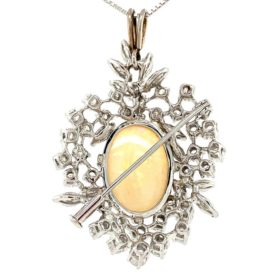Rétro Ciondolo convertibile MidCentury da 4,1 carati con diamante e opale cabochon 14K in vendita