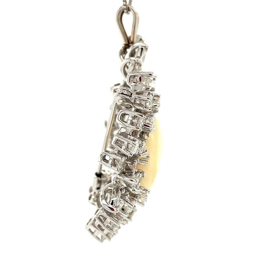 Ciondolo convertibile MidCentury da 4,1 carati con diamante e opale cabochon 14K In condizioni buone in vendita a AMSTERDAM, NL