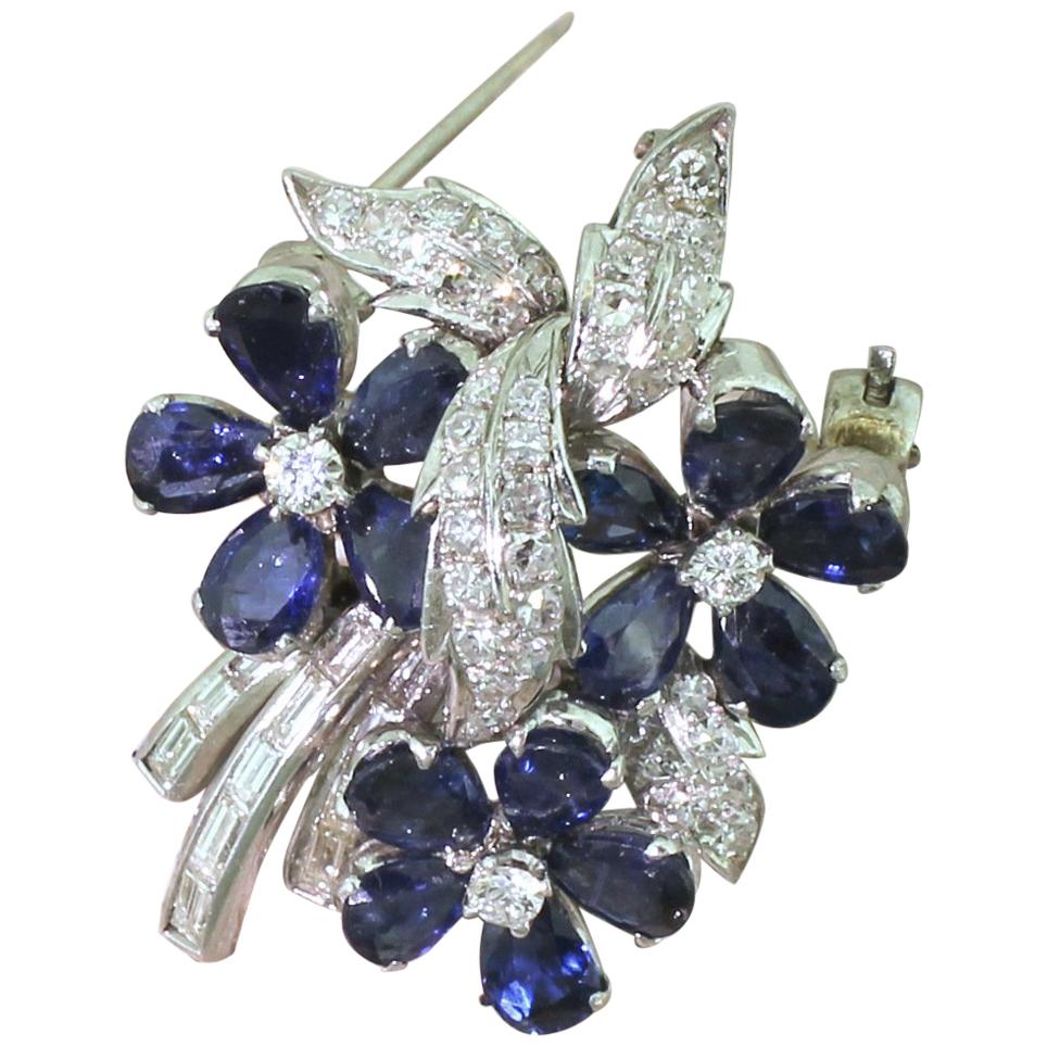 Midcentury 4.35 Carat Sapphire and 1.06 Carat Diamond Brooch