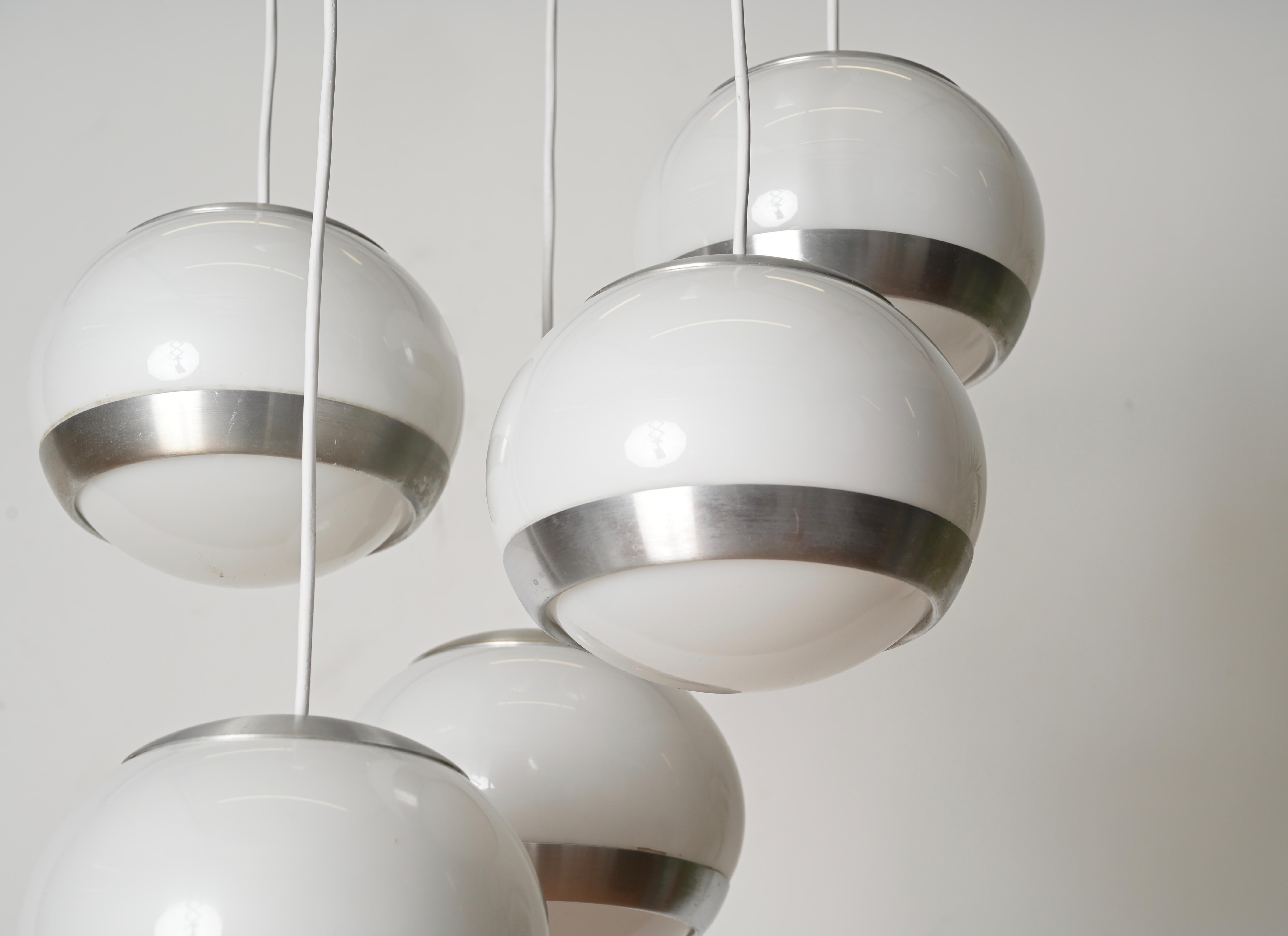 20th Century Midcentury 5 Sphere Pendant Chandelier by Stilux Milano, Italy 1960s For Sale