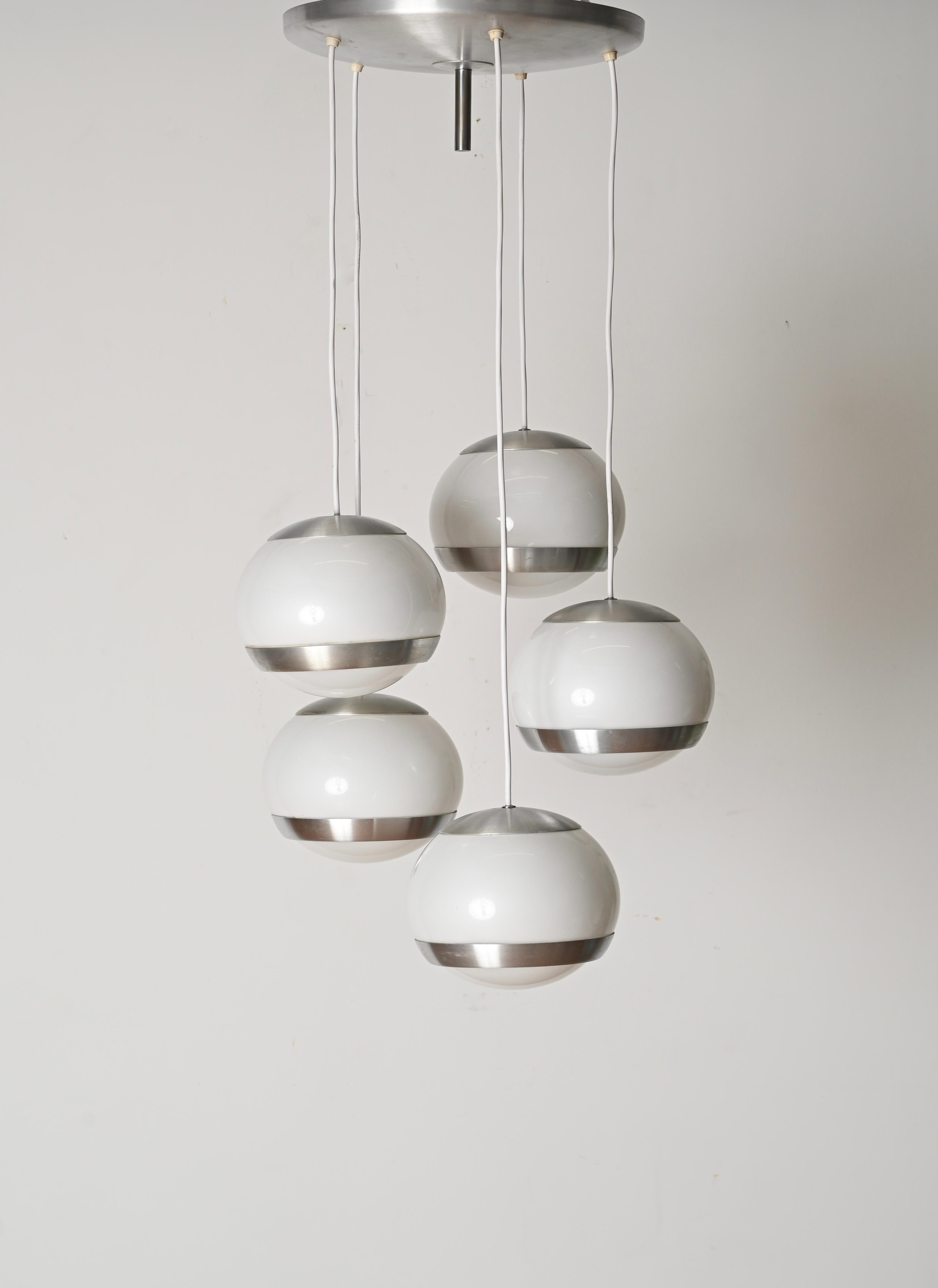 Midcentury 5 Sphere Pendant Chandelier by Stilux Milano, Italy 1960s For Sale 1