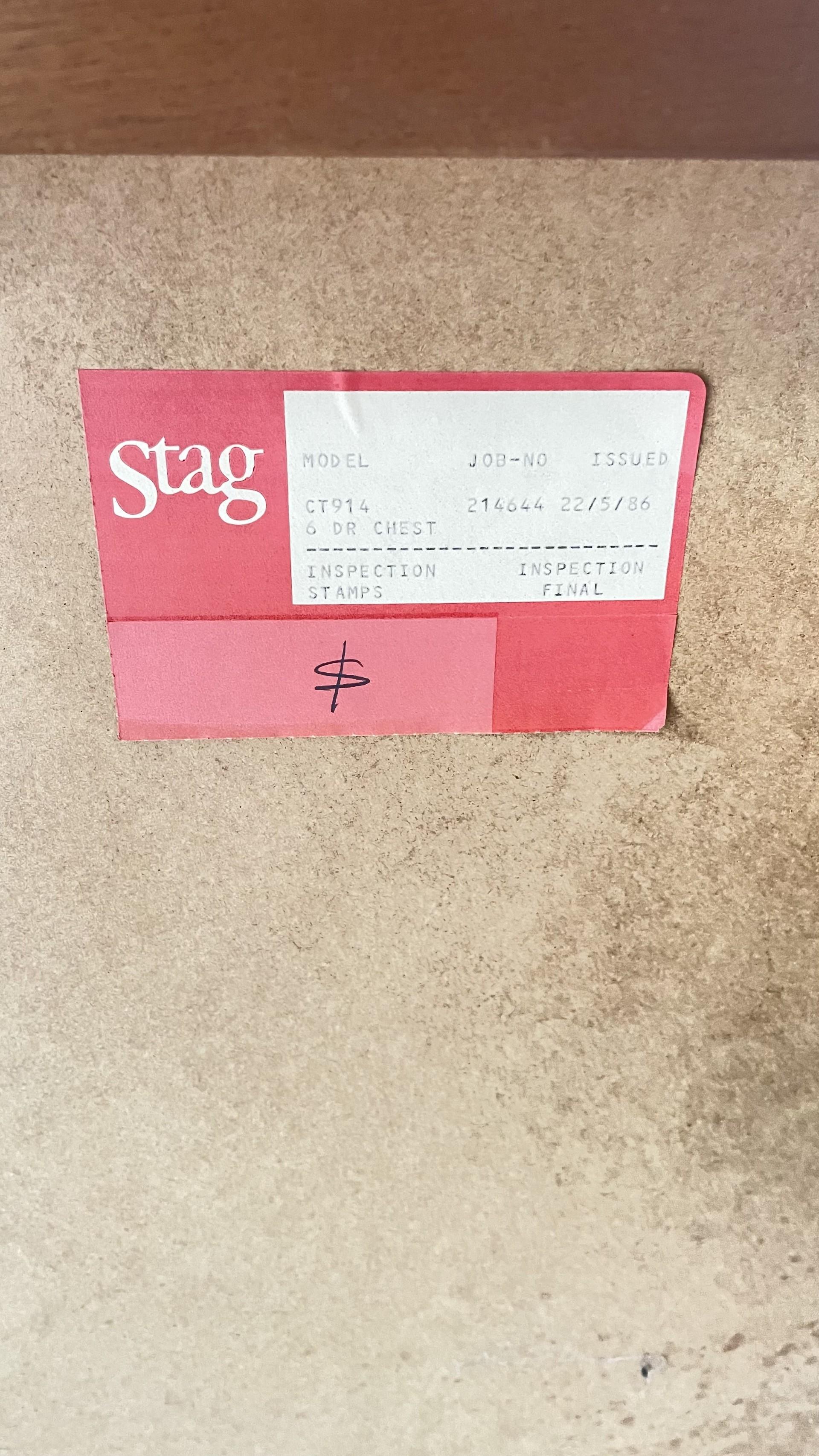 Midcentury 6 Drawer Teak Chest of Drawers by John and Silvia Reid For Stag In Good Condition For Sale In Seaford, GB