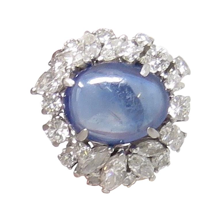 Midcentury 8 Carat Natural Star Sapphire F/VS Diamond Platinum Cocktail Ring For Sale