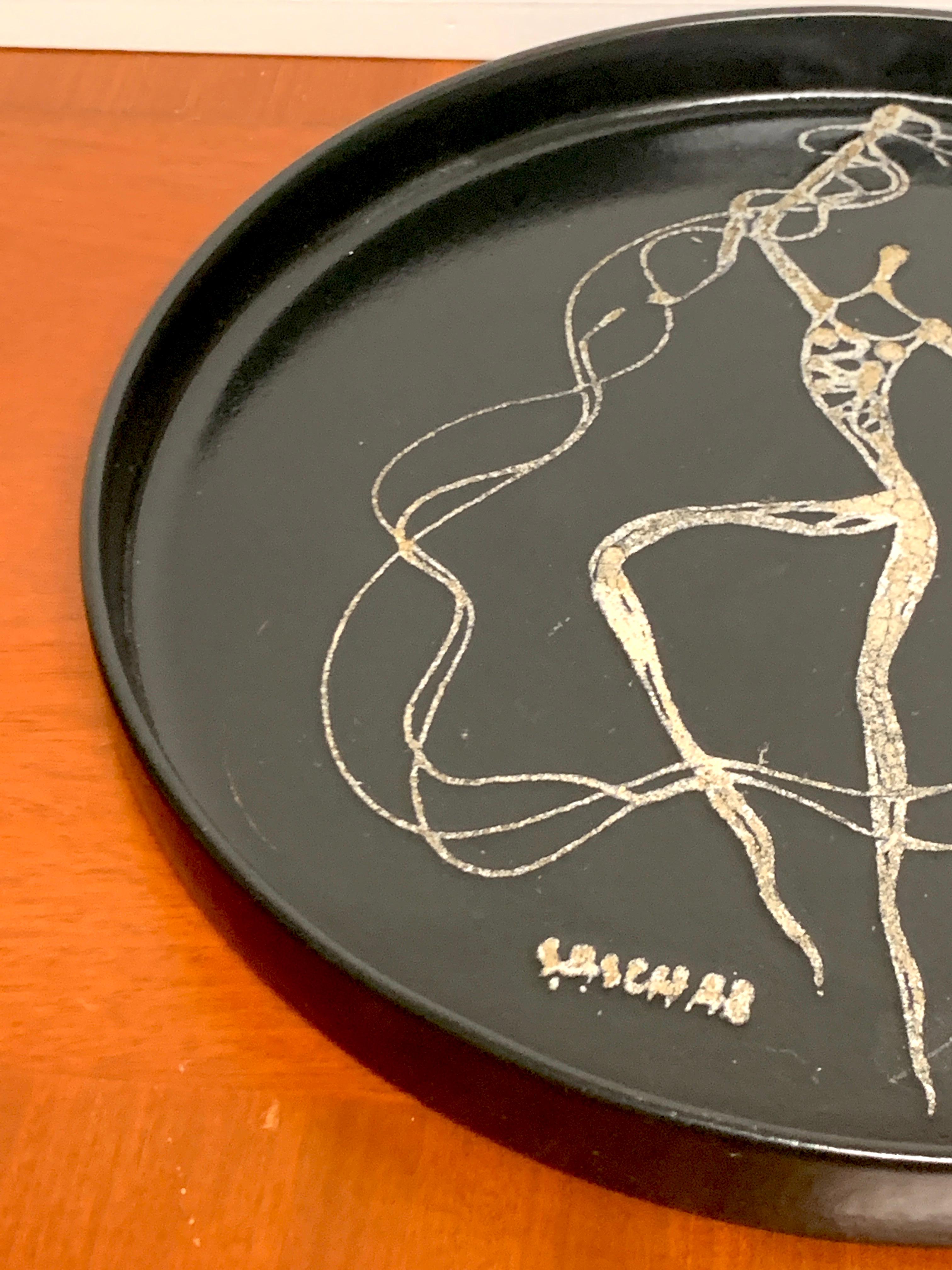 Midcentury Abstract Nude Circular Gallery Tray by Sascha Brastoff In Good Condition In West Palm Beach, FL