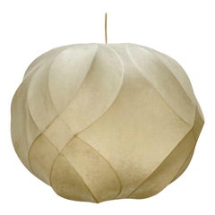 Midcentury Achille Castiglioni Resin and Metal "Cocoon" Italian Chandelier 1960s