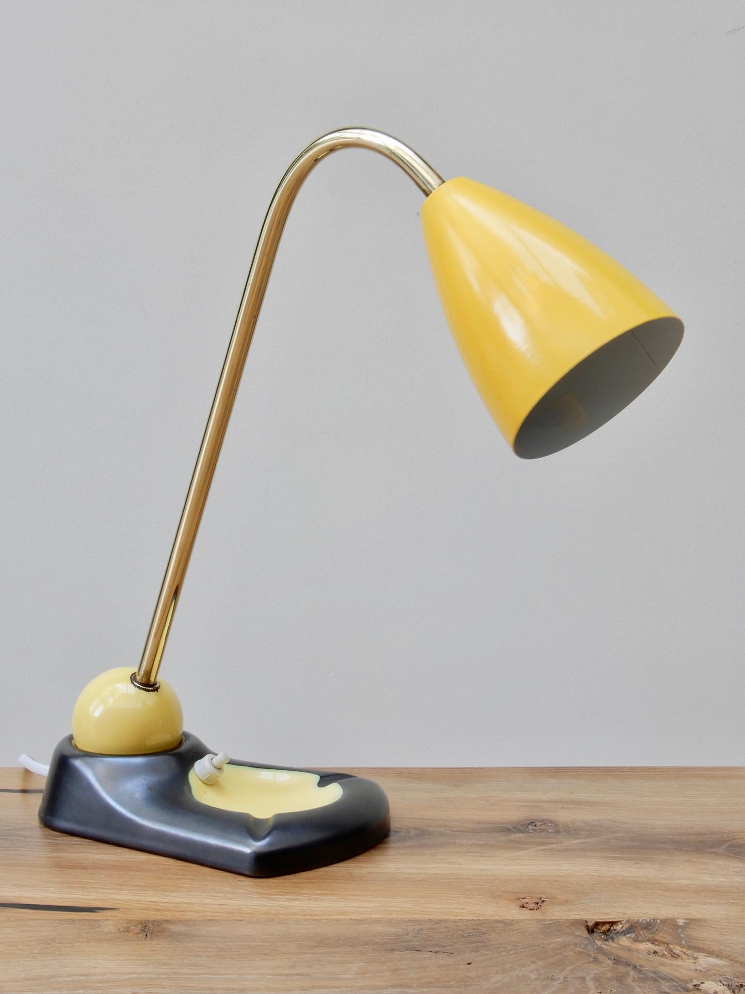 Mid-20th Century Midcentury Adjustable Brass Table Lamp and Vide Poche with a Yellow Metal Shade For Sale