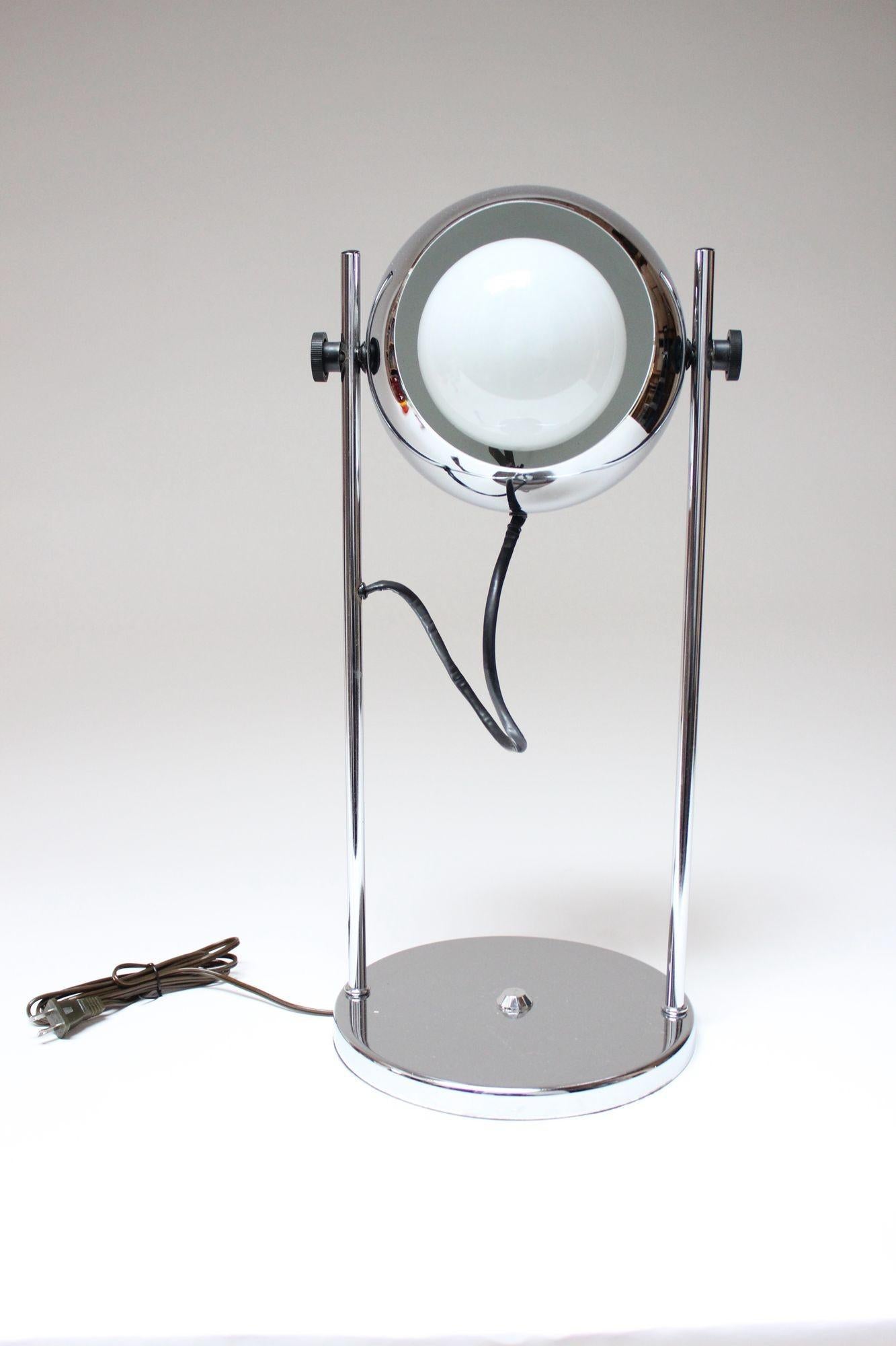 Midcentury Adjustable Chrome Eyeball Table Lamp For Sale 11