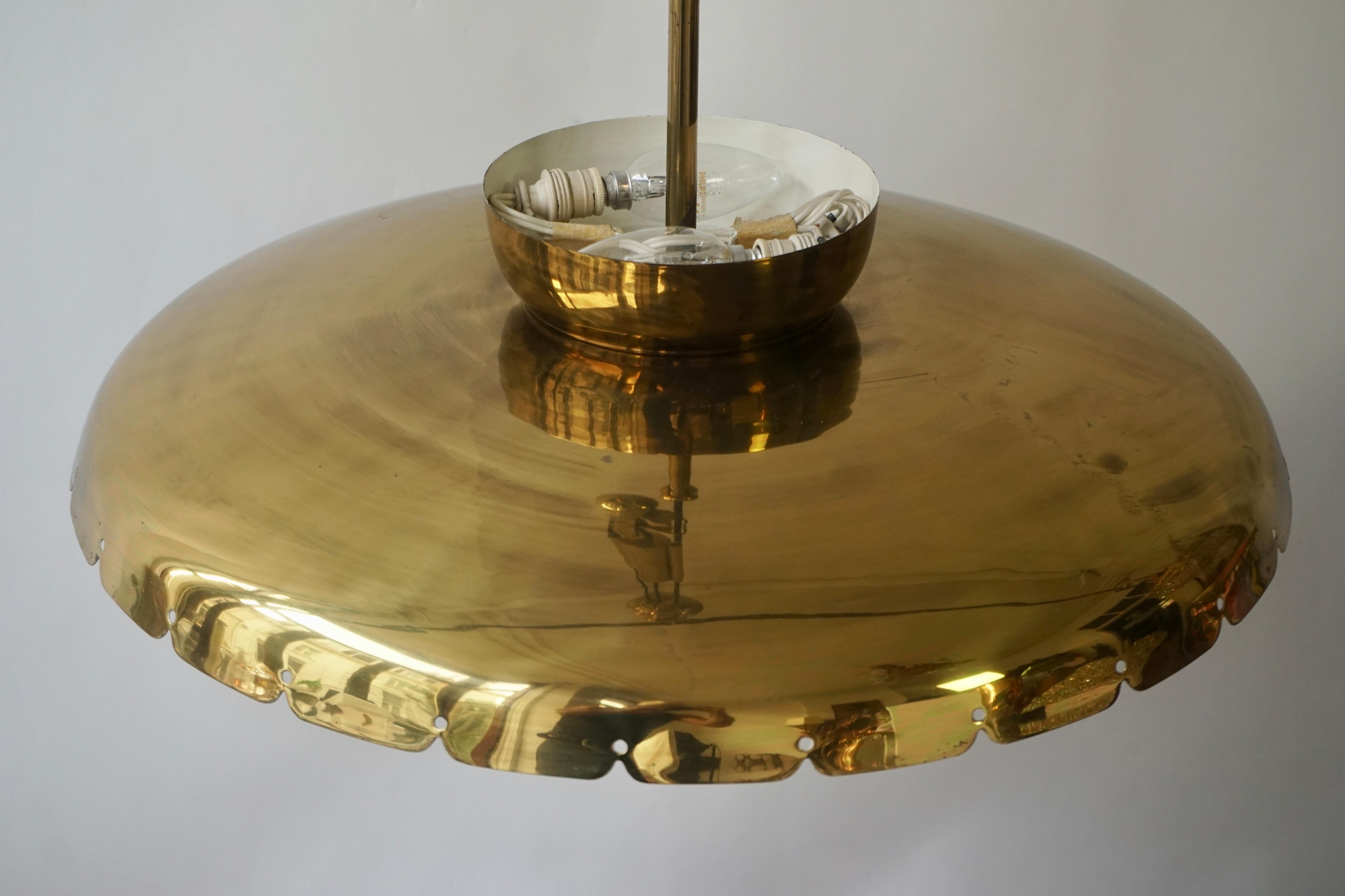 Midcentury Adjustable Counterweight Brass and Glass Pendant Lamp, 1960s 1970s 4