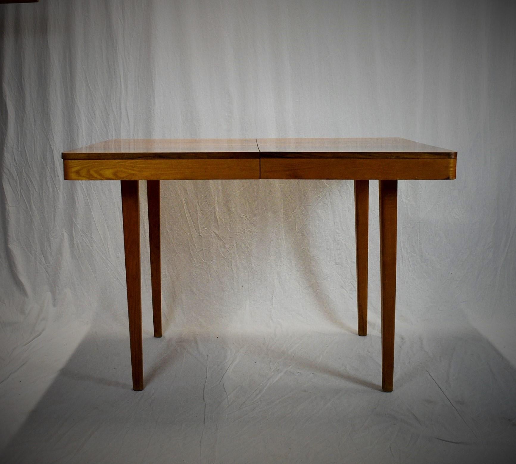 Midcentury Adjustable Dining Table by Jindrich Halabala for UP Závody Brno For Sale 4