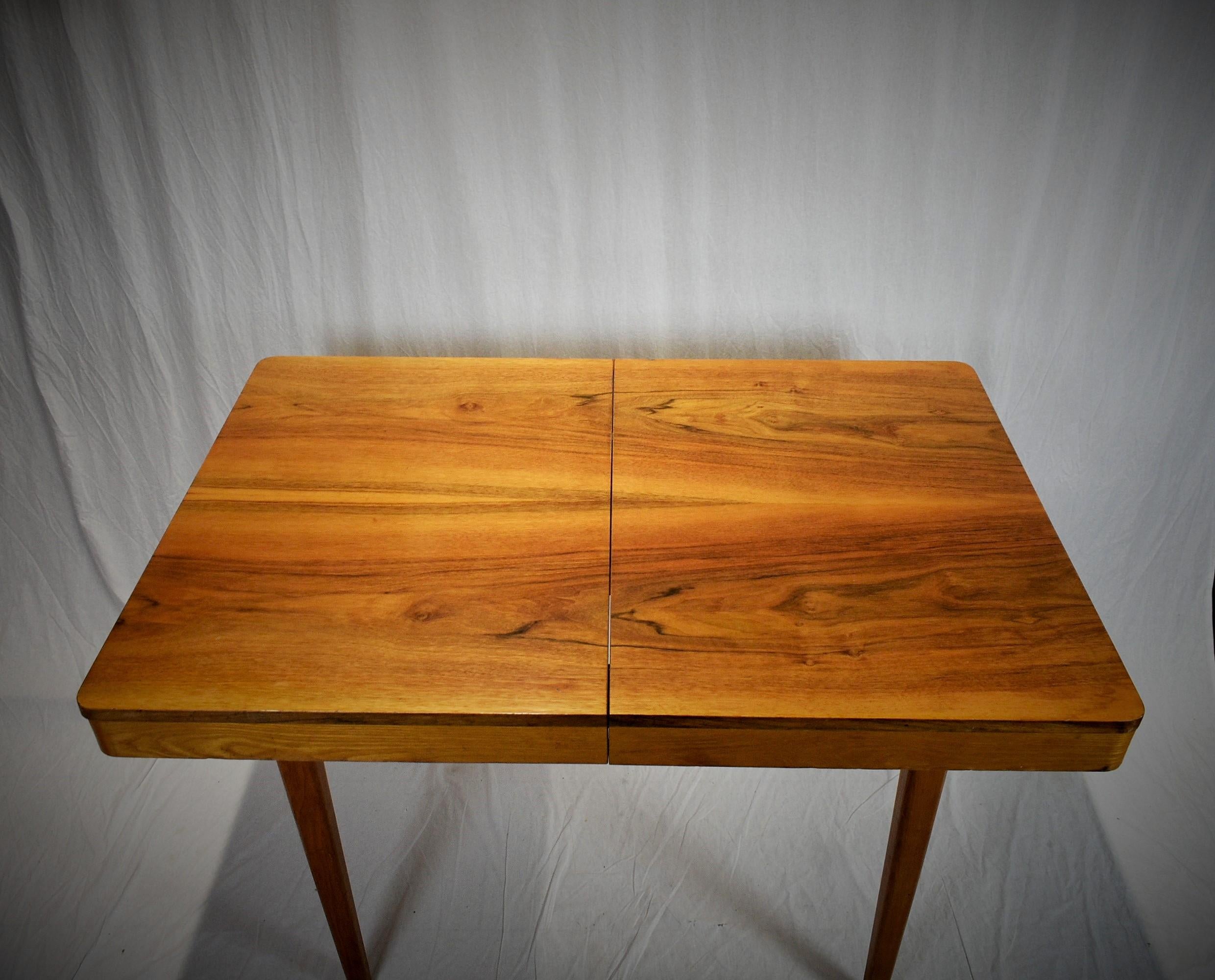 Midcentury Adjustable Dining Table by Jindrich Halabala for UP Závody Brno For Sale 5