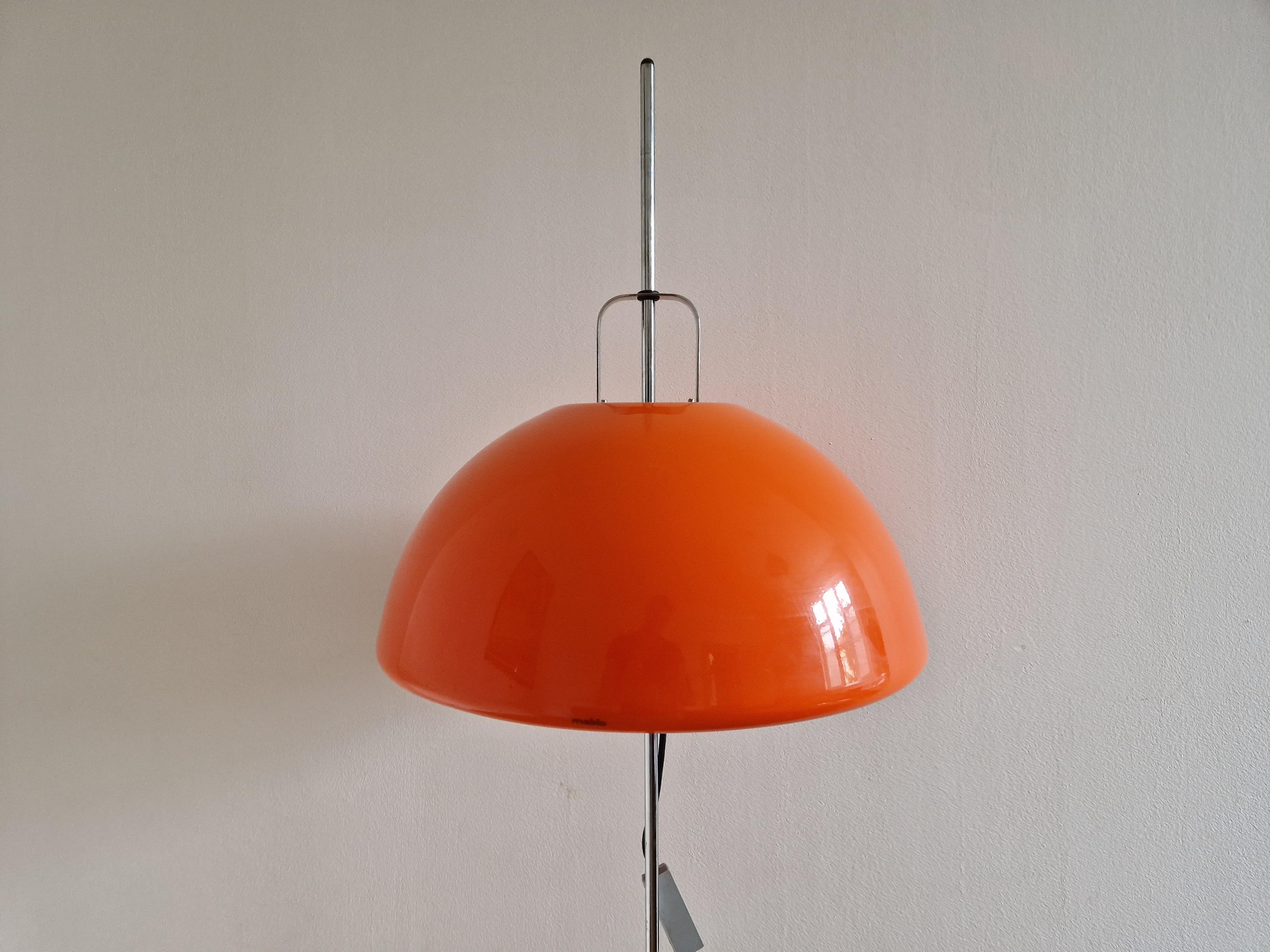 Midcentury Adjustable Floor Lamp Meblo, Harvey Guzzini, Mushroom, Italy, 1970s For Sale 2