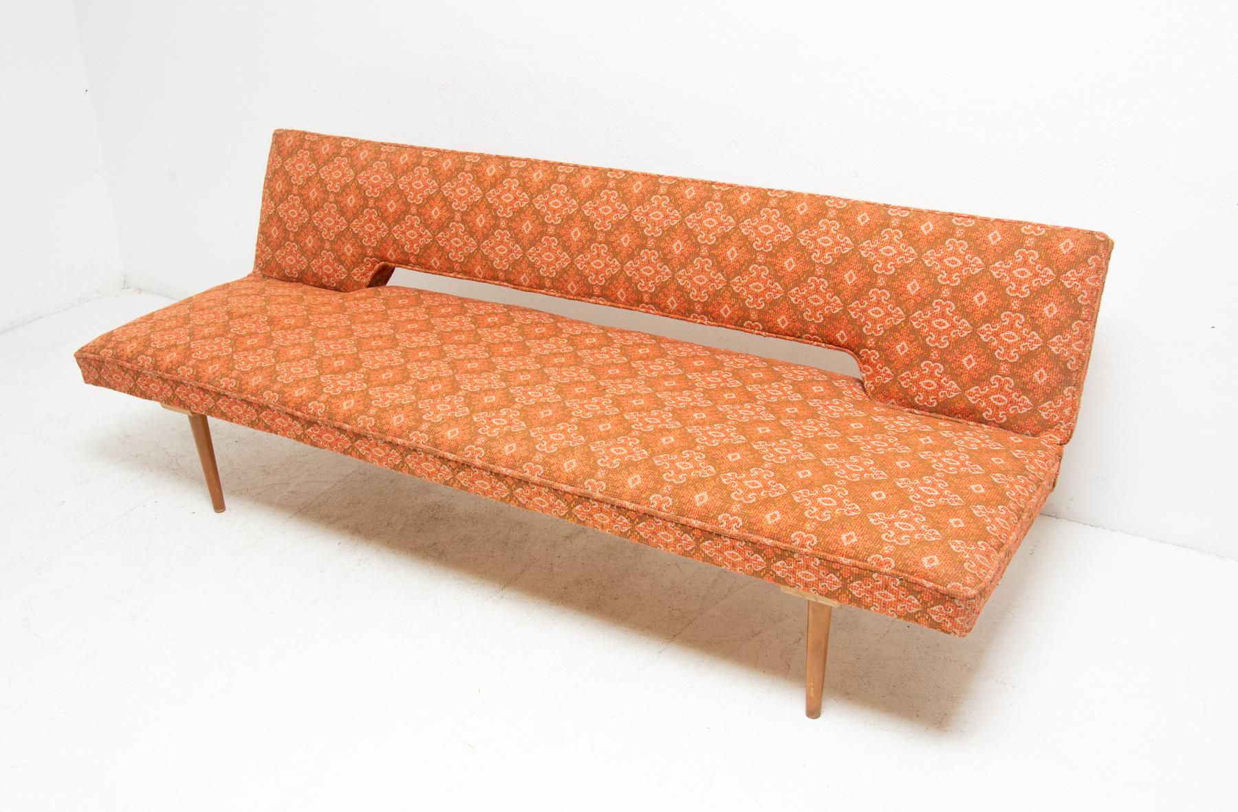 Mid-Century Modern Midcentury adjustable sofa-bench by Miroslav Navrátil, 1960s, Czechoslovakia