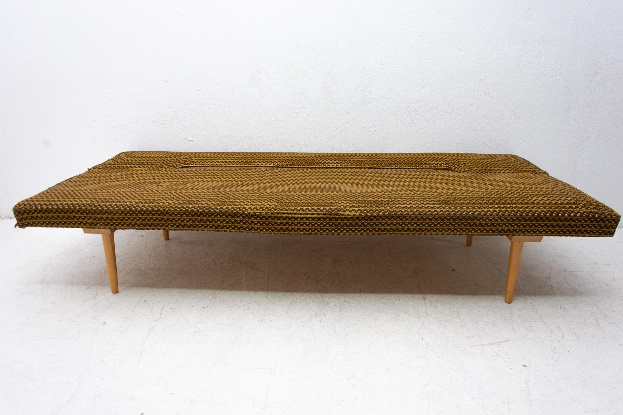 Midcentury Adjustable Sofa Bench by Miroslav Navrátil, 1960s, Czechoslovakia 3