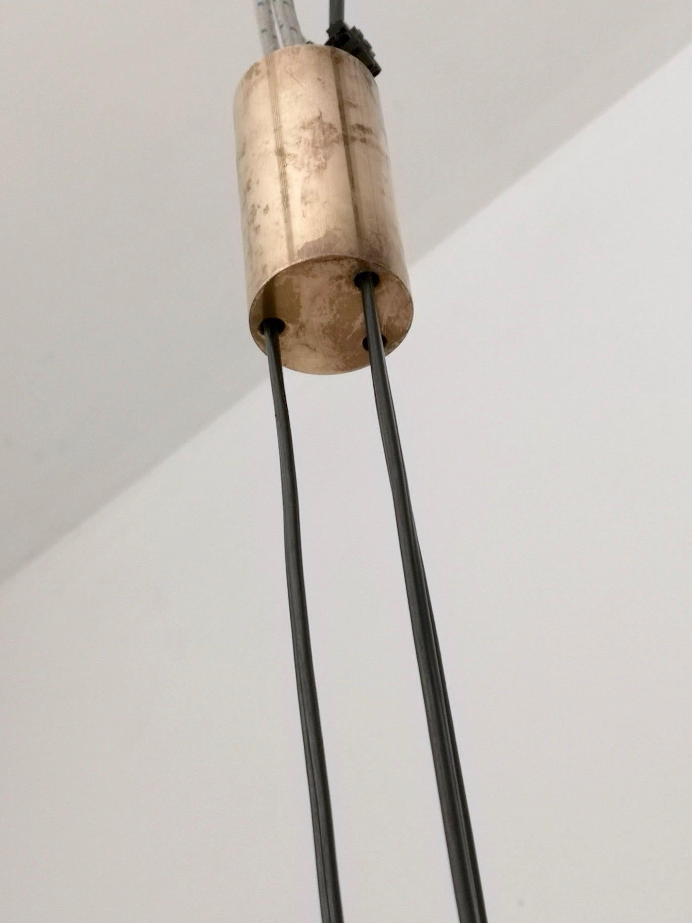 Midcentury Adjustable Pendant Mod. 437 by Tito Agnoli Produced by O-Luce, 1954 4