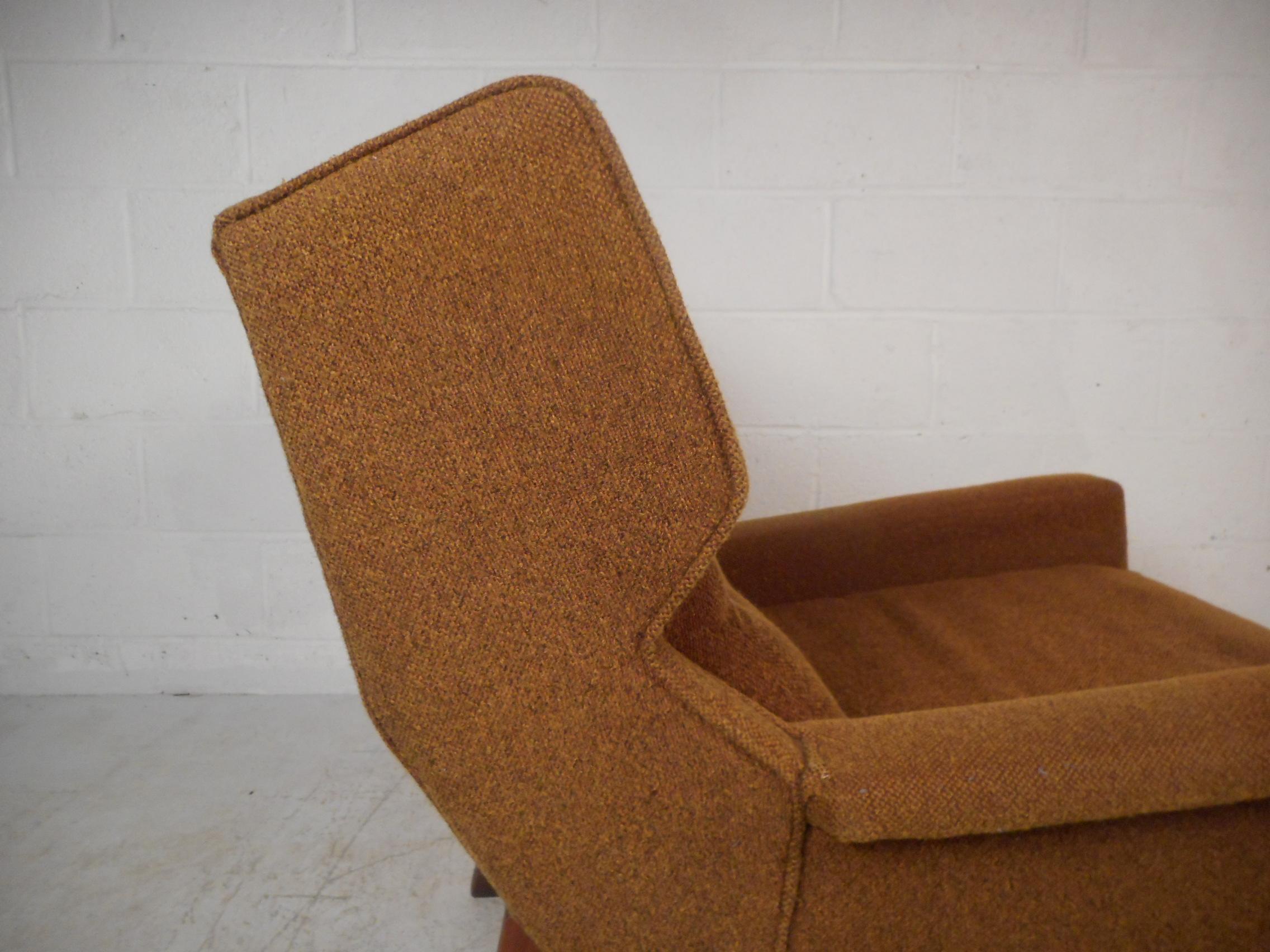 Midcentury Adrian Pearsall Style Lounge Chair and Ottoman by Weiland 1