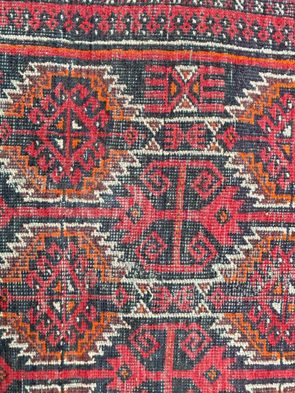 Noué à la main Tapis afghan du milieu du siècle de Bobyrug en vente