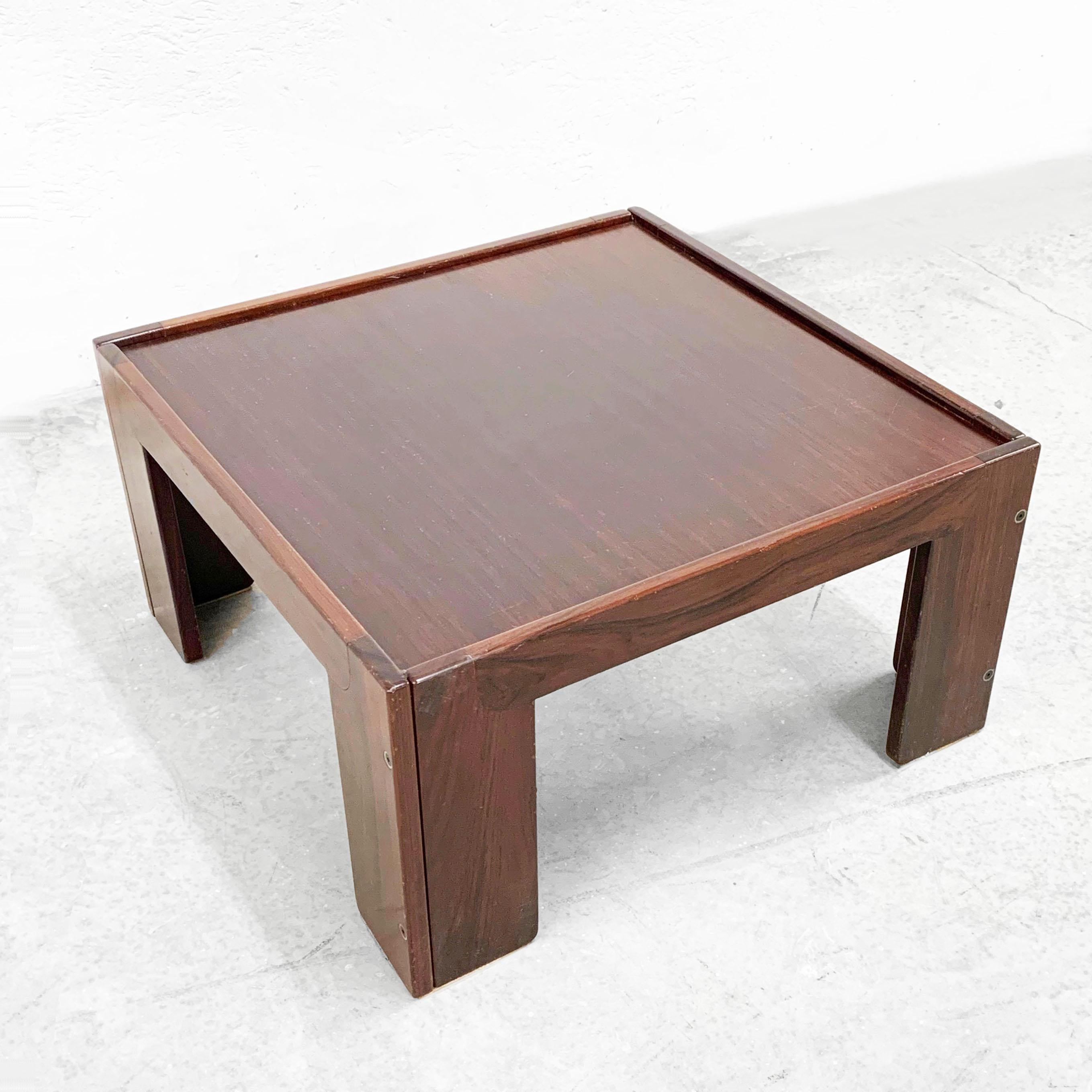 Midcentury Afra and Tobia Scarpa Wood Italian Squared Table for Cassina 1965 For Sale 2