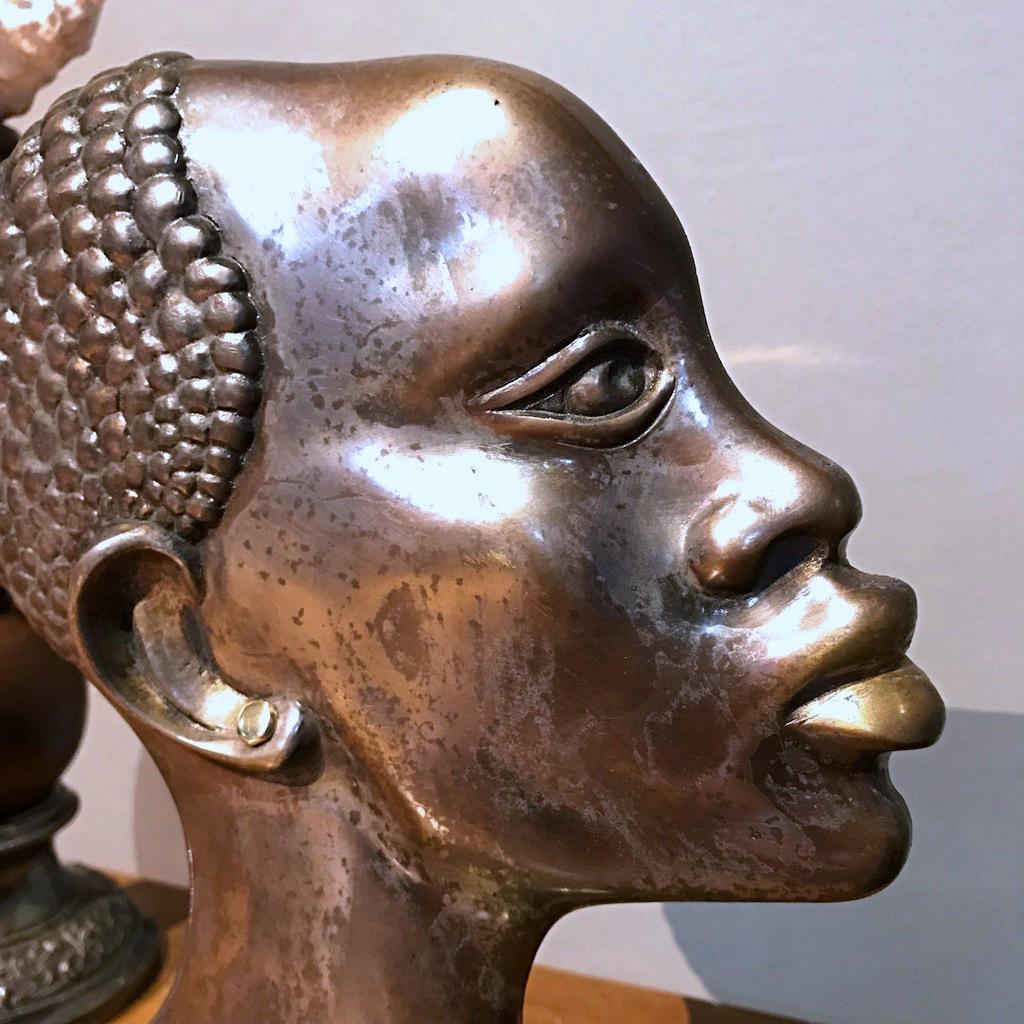 Afrikanische Frauen-Bronzekopf-Skulptur aus der Mitte des Jahrhunderts, Österreich, 1950er Jahre (Moderne der Mitte des Jahrhunderts)