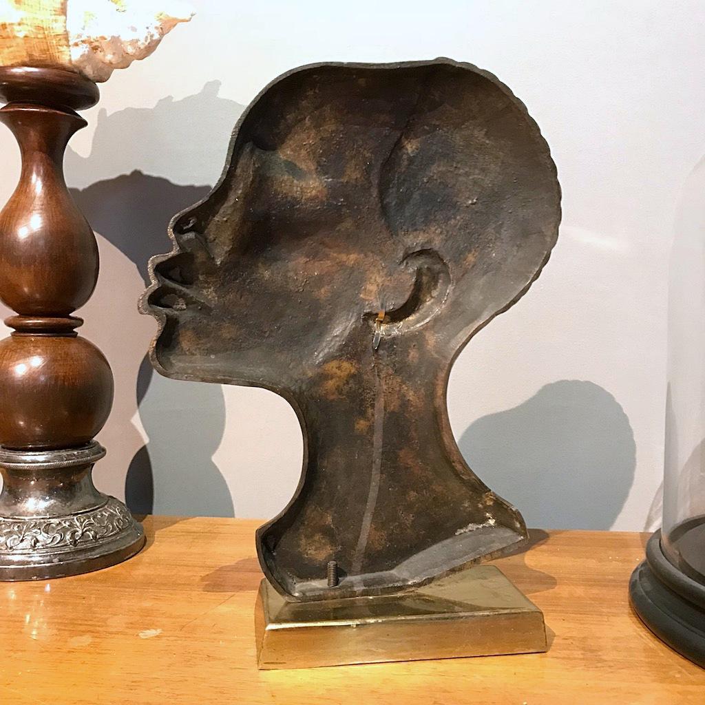 Afrikanische Frauen-Bronzekopf-Skulptur aus der Mitte des Jahrhunderts, Österreich, 1950er Jahre (Handgefertigt)