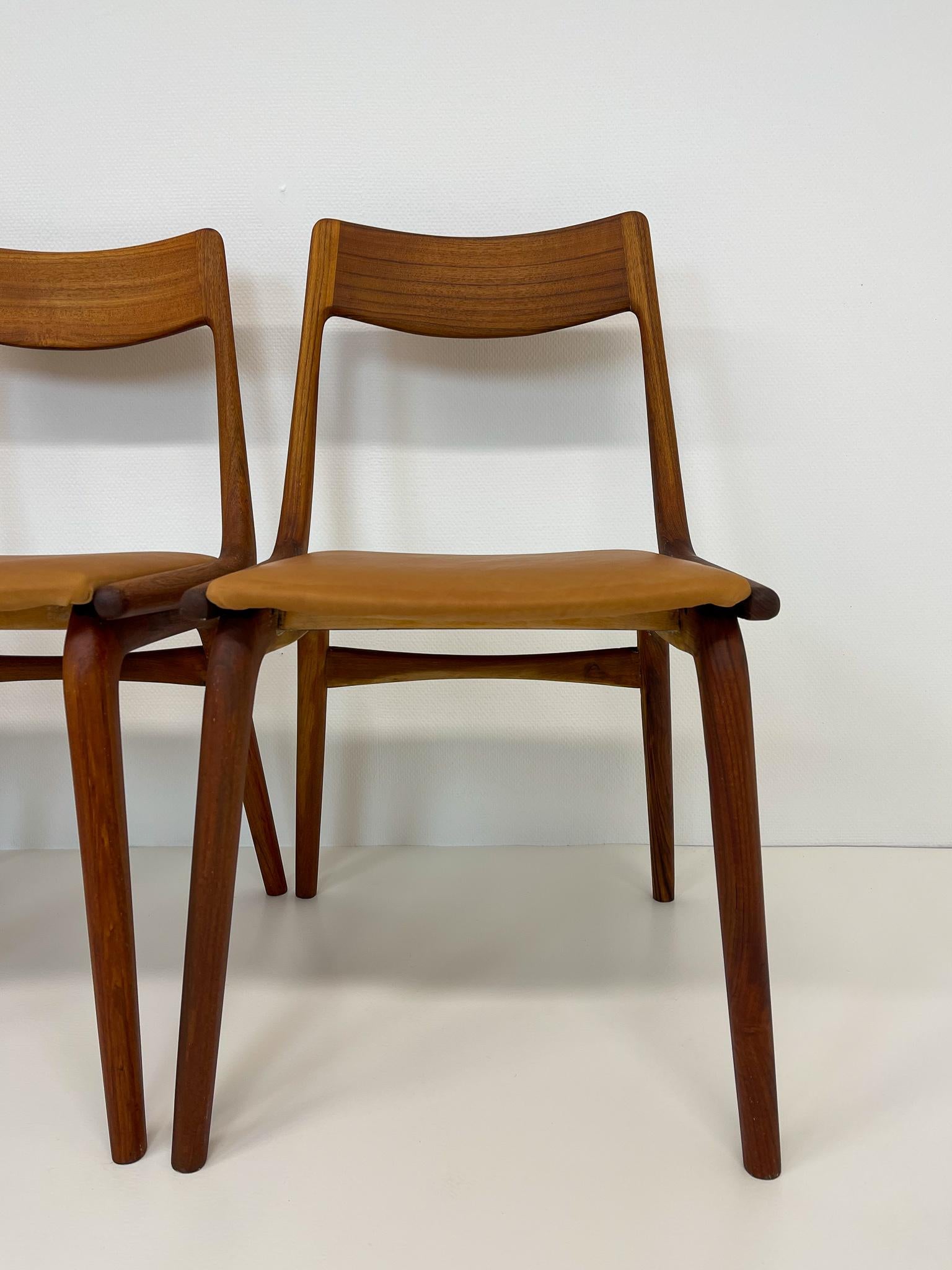 Midcentury Alfred Christiansen Teak and Leather 'Boomerang' Chairs 7