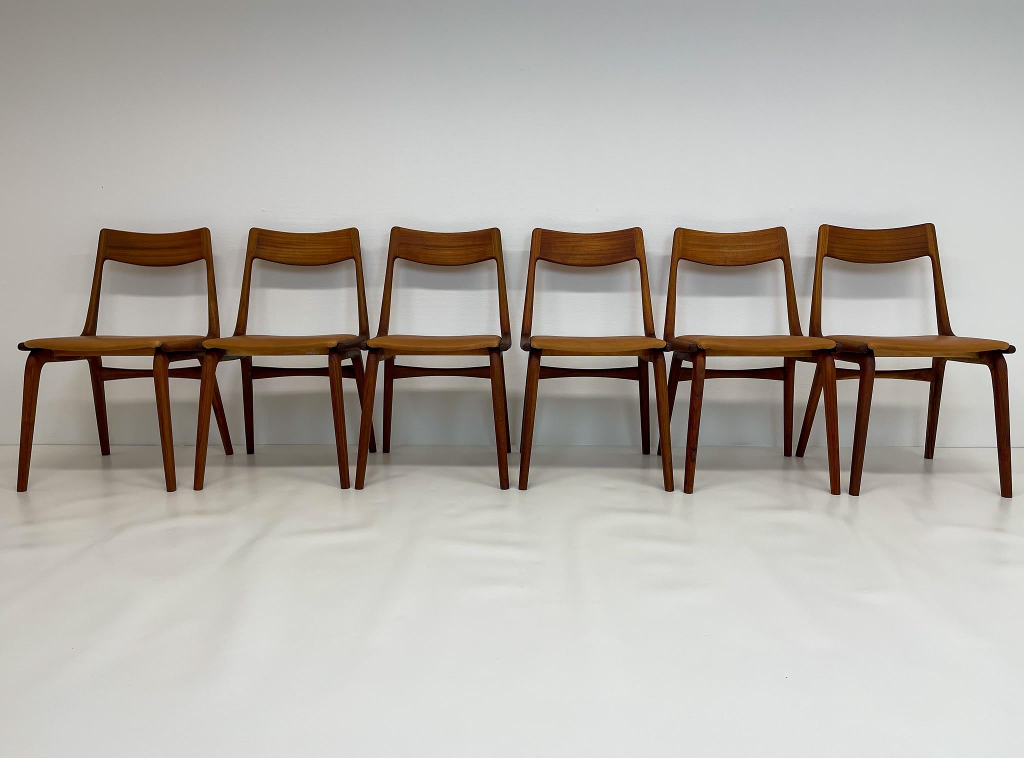 Midcentury Alfred Christiansen Teak and Leather 'Boomerang' Chairs 2