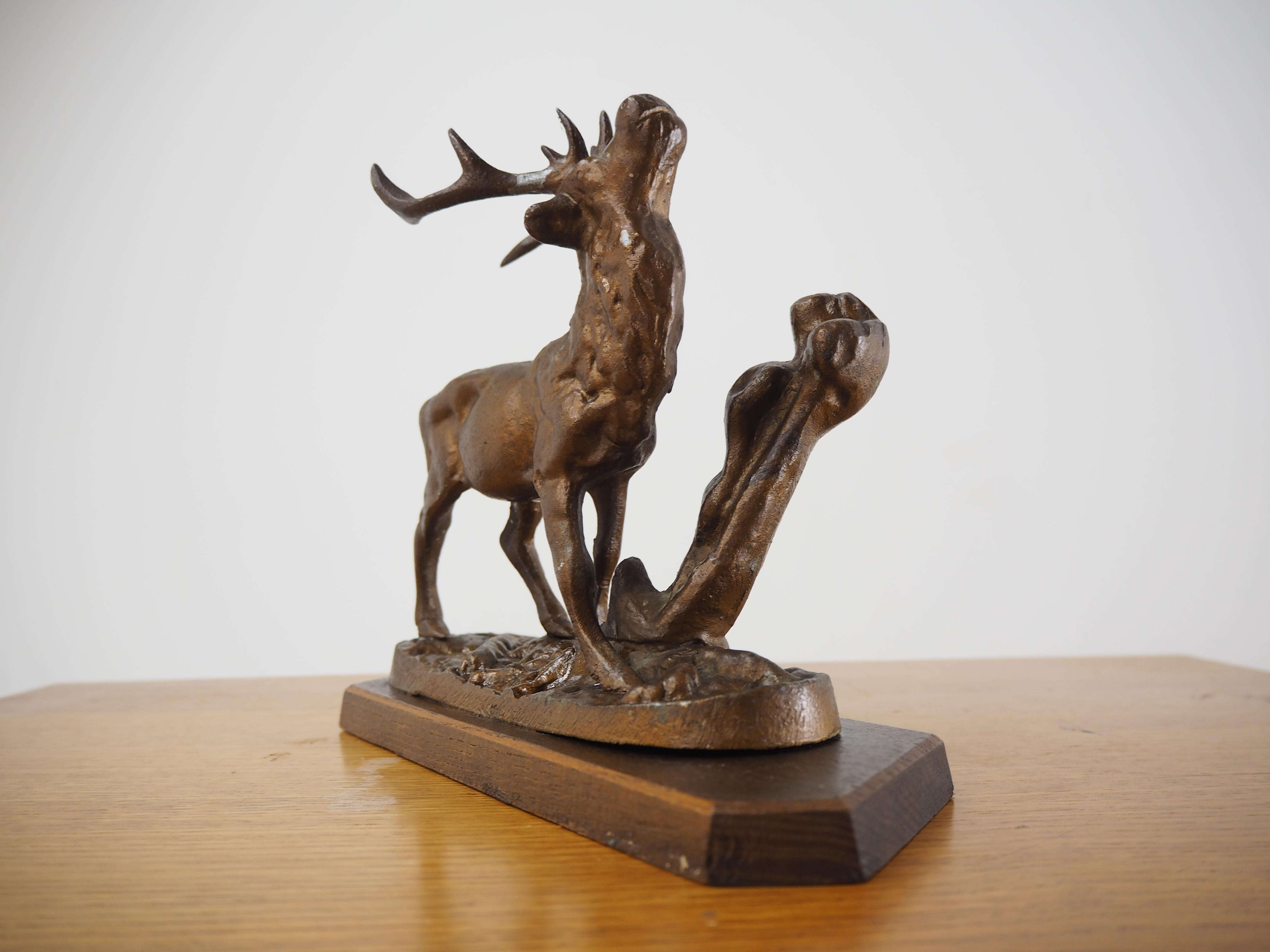 Midcentury Alloy Deer Sculpture, Czechoslovakia, 1960s For Sale 2