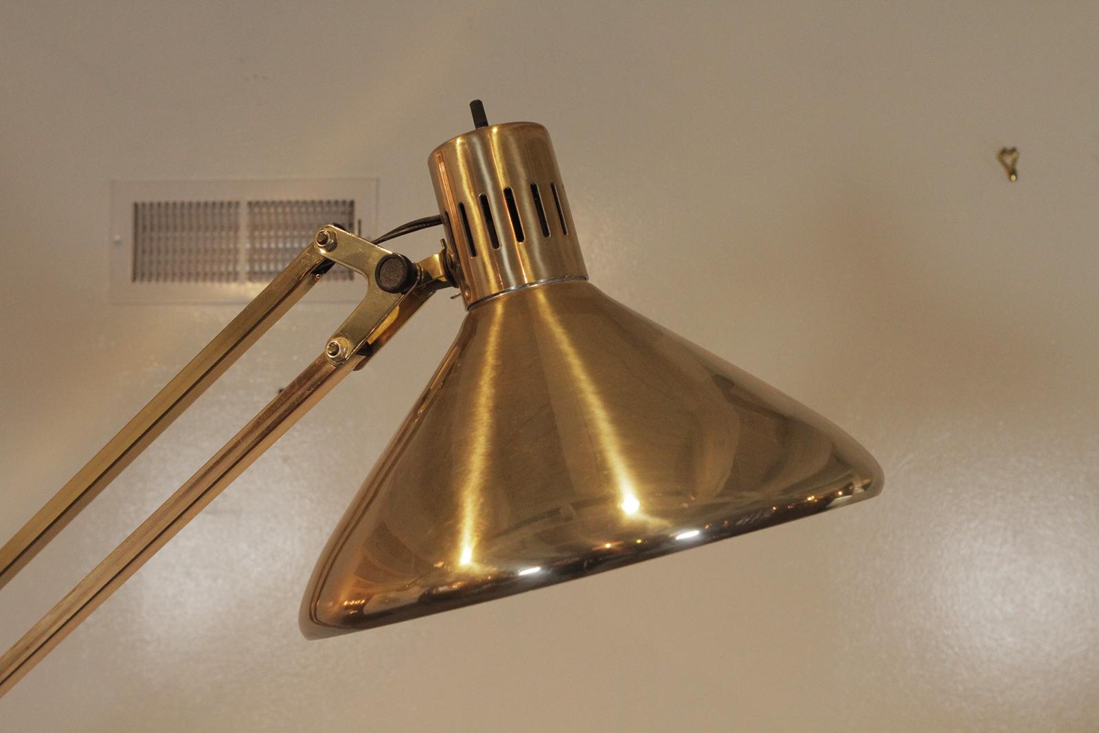 alsy brass lamp