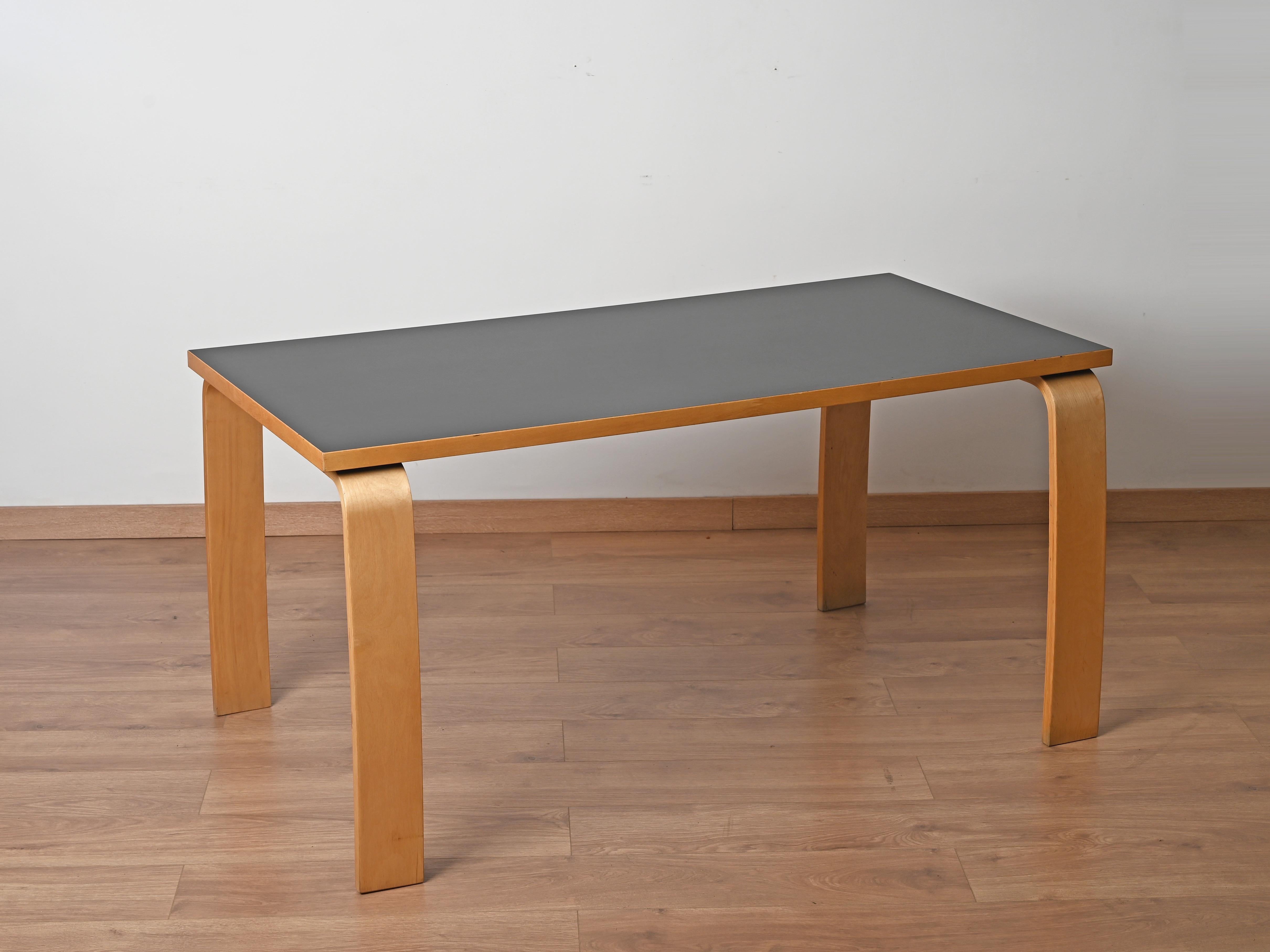 Midcentury Alvar Aalto Desk or Dining Table in Black Laminated and Beech, 1970s For Sale 7