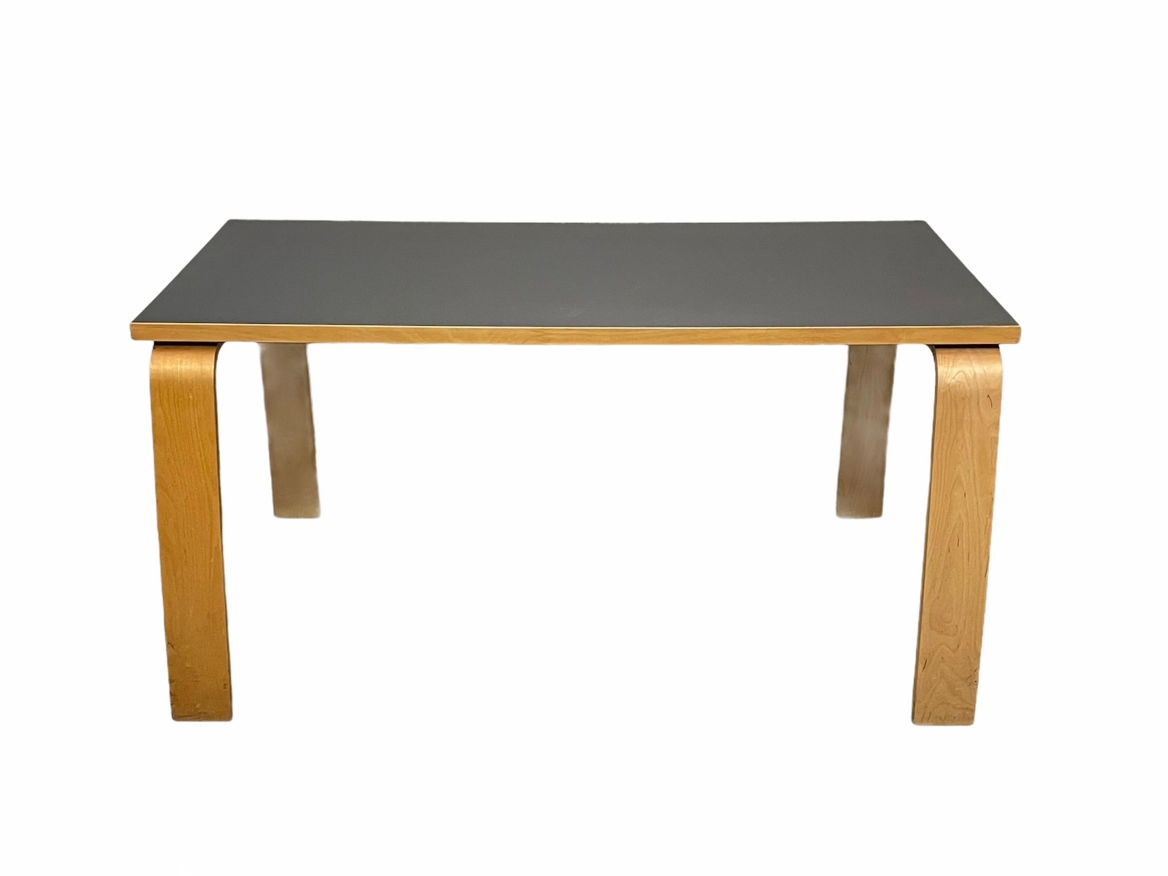 20th Century Midcentury Alvar Aalto Style Grey Formica and Wood Italian Dining Table, 1980s