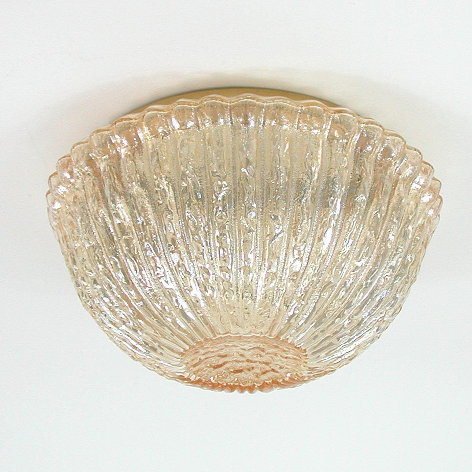 Midcentury Amber Murano Textured Flush Mount by Limburg, Germany 1960s In Good Condition For Sale In NUEMBRECHT, NRW