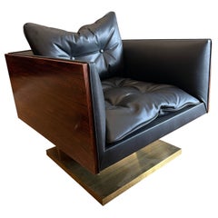 Poltrona americana del Medioevo, realizzata da W. Platner