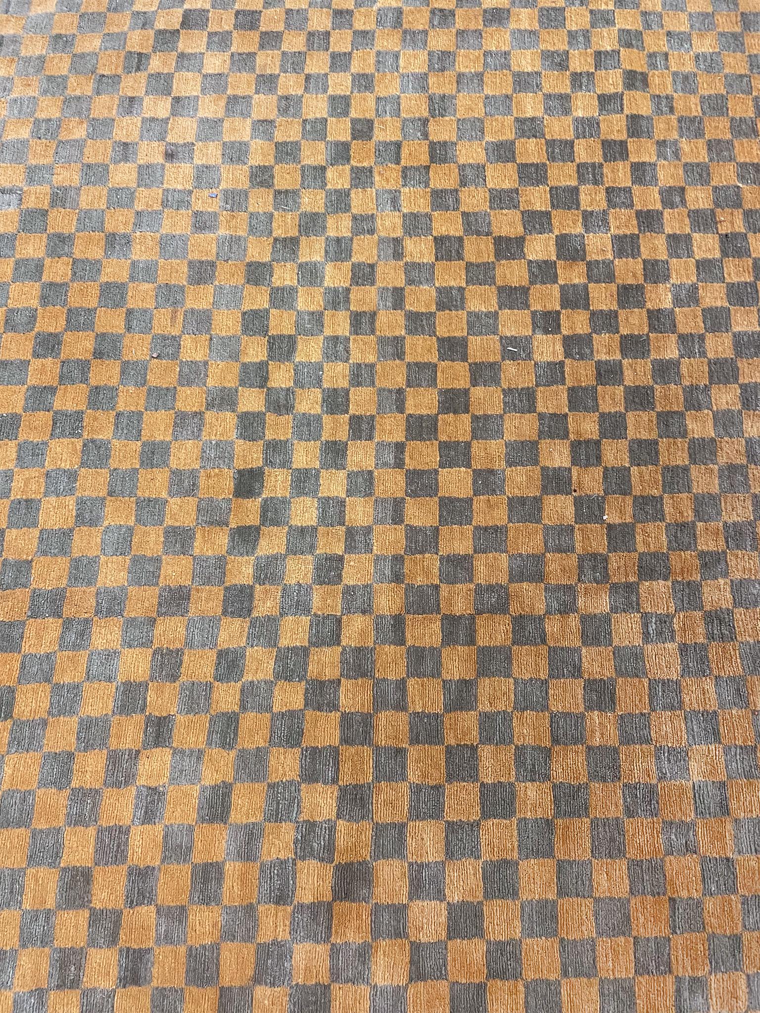Midcentury American Arts & Crafts Style Checkered Rug In Good Condition In New York, NY