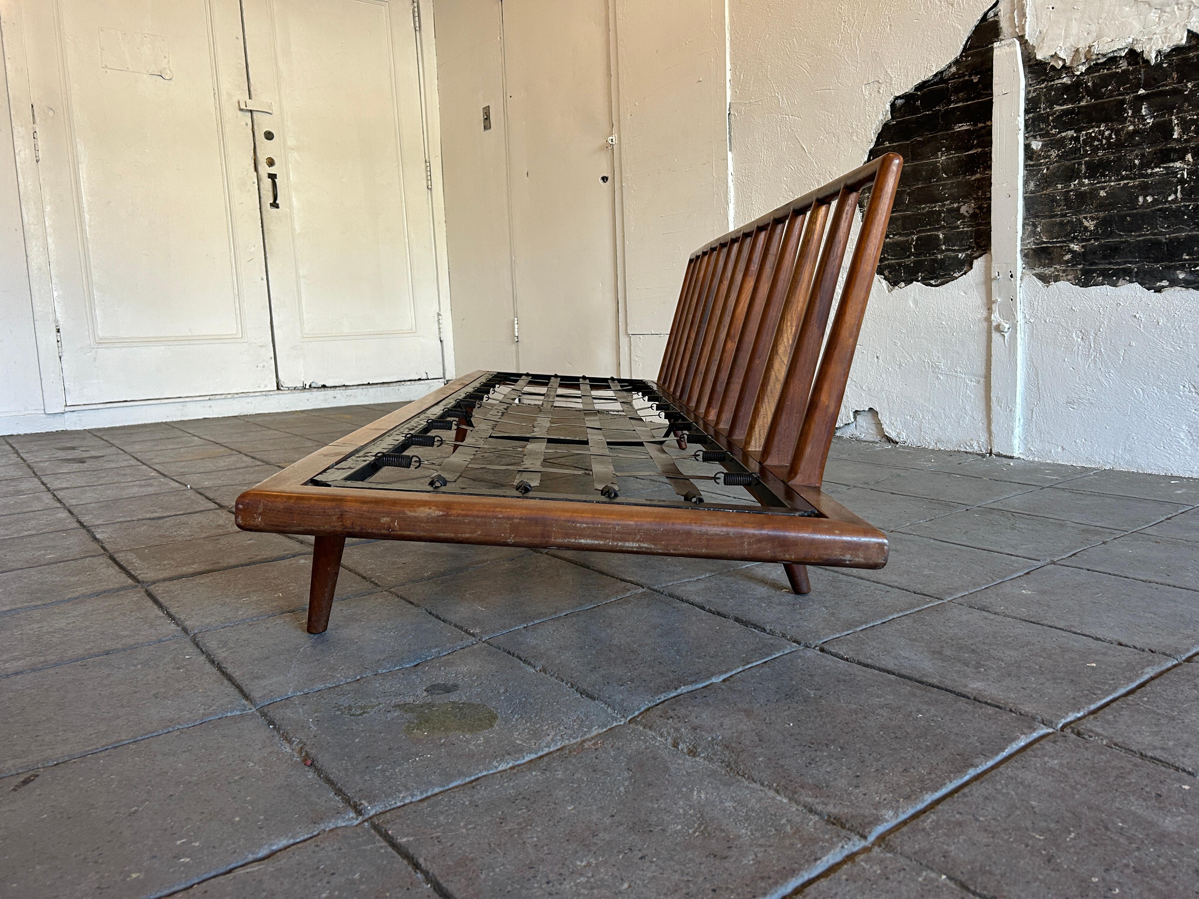 Midcentury American Modern Mel Smilow Solid Walnut Frame Sofa or Daybed For Sale 5