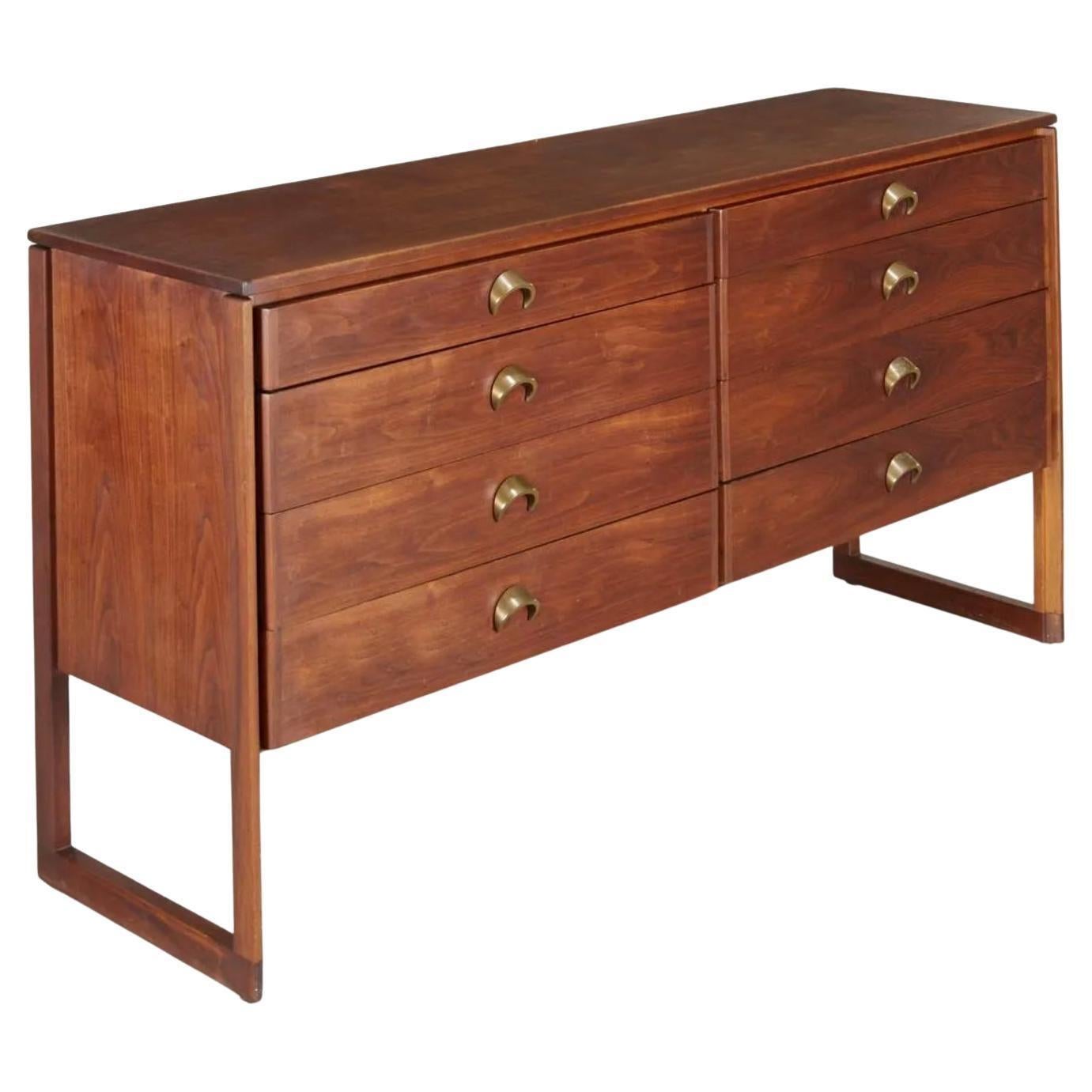 Midcentury American Studio Craft Walnut 8-Drawer Dresser by Jens Risom