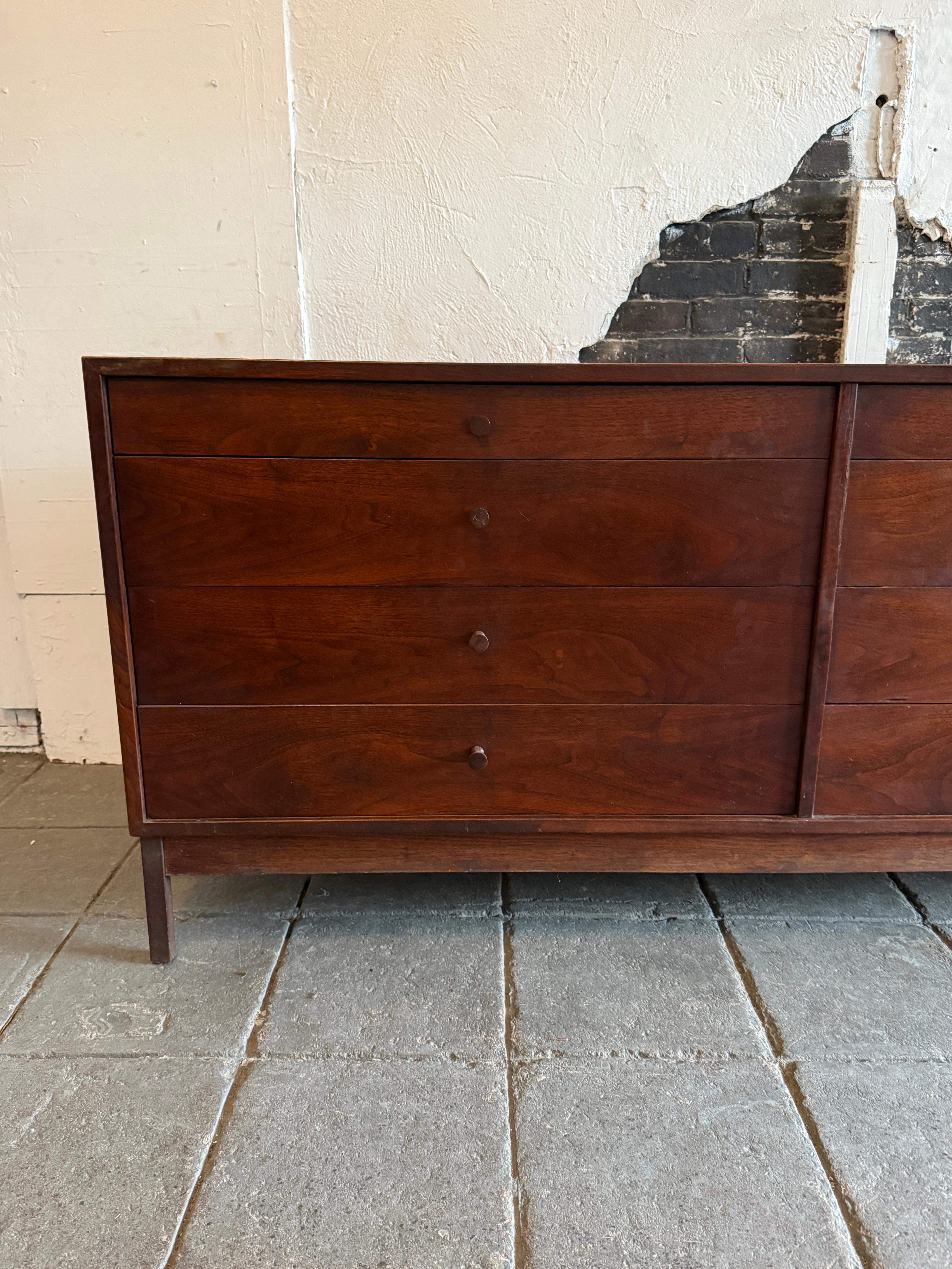 Mid-20th Century Midcentury American Studio Craft Walnut 8-Drawer Dresser by Richard Artschwager