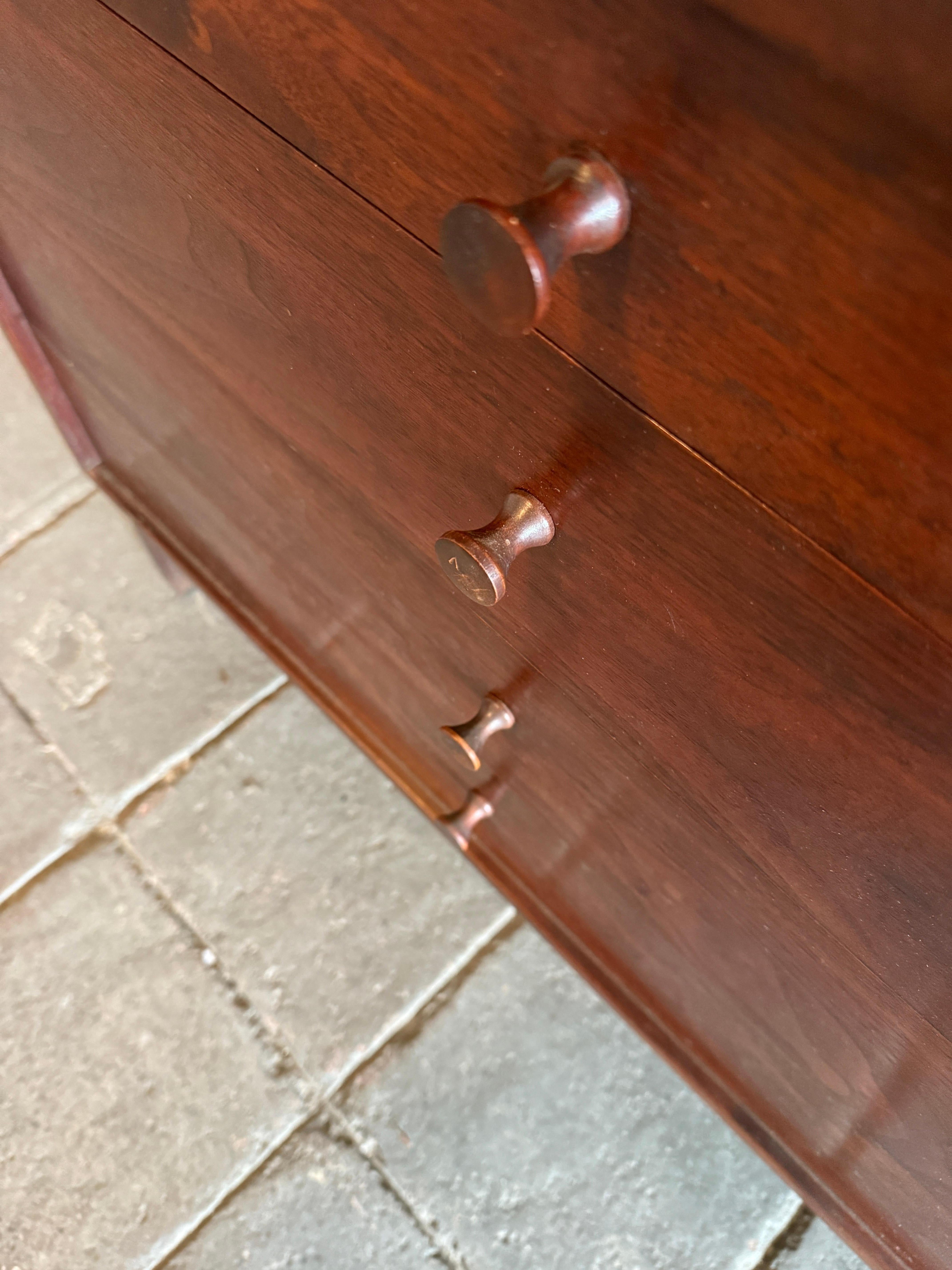 Midcentury American Studio Craft Walnut 8-Drawer Dresser by Richard Artschwager 3