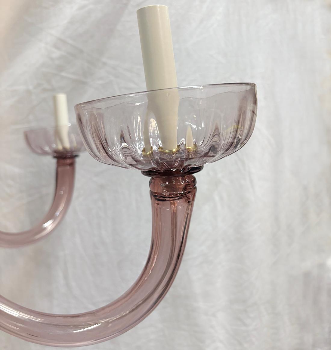 Amethyst-Murano-Kronleuchter aus der Mitte des Jahrhunderts im Zustand „Gut“ im Angebot in New York, NY